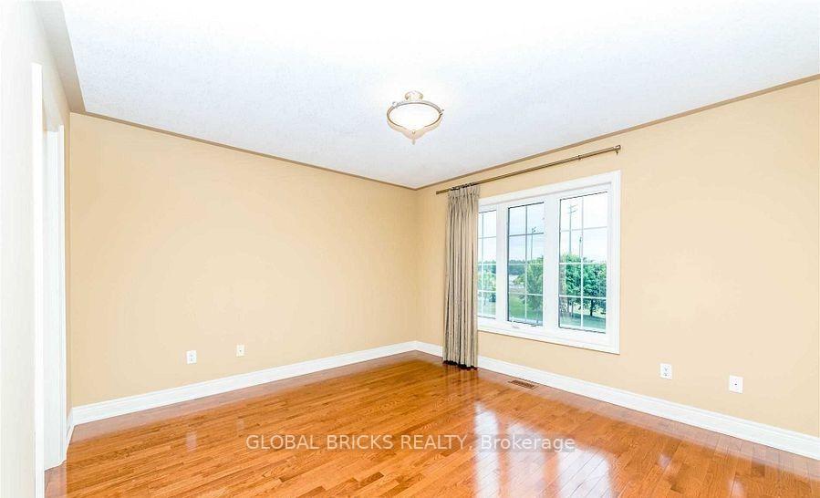 Photo 8 of 2855 Westoak Trails Boulevard, Oakville, Westmount — HOMEH