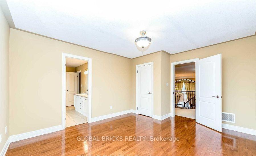 Photo 11 of 2855 Westoak Trails Boulevard, Oakville, Westmount — HOMEH