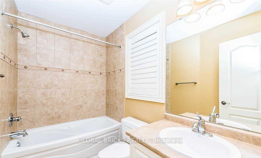 Photo 12 of 2855 Westoak Trails Boulevard, Oakville, Westmount — HOMEH