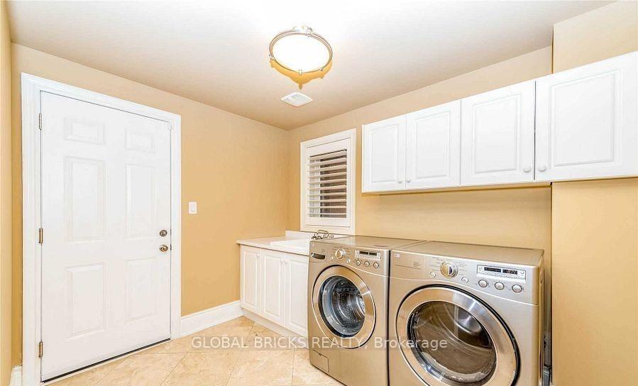 Photo 13 of 2855 Westoak Trails Boulevard, Oakville, Westmount — HOMEH