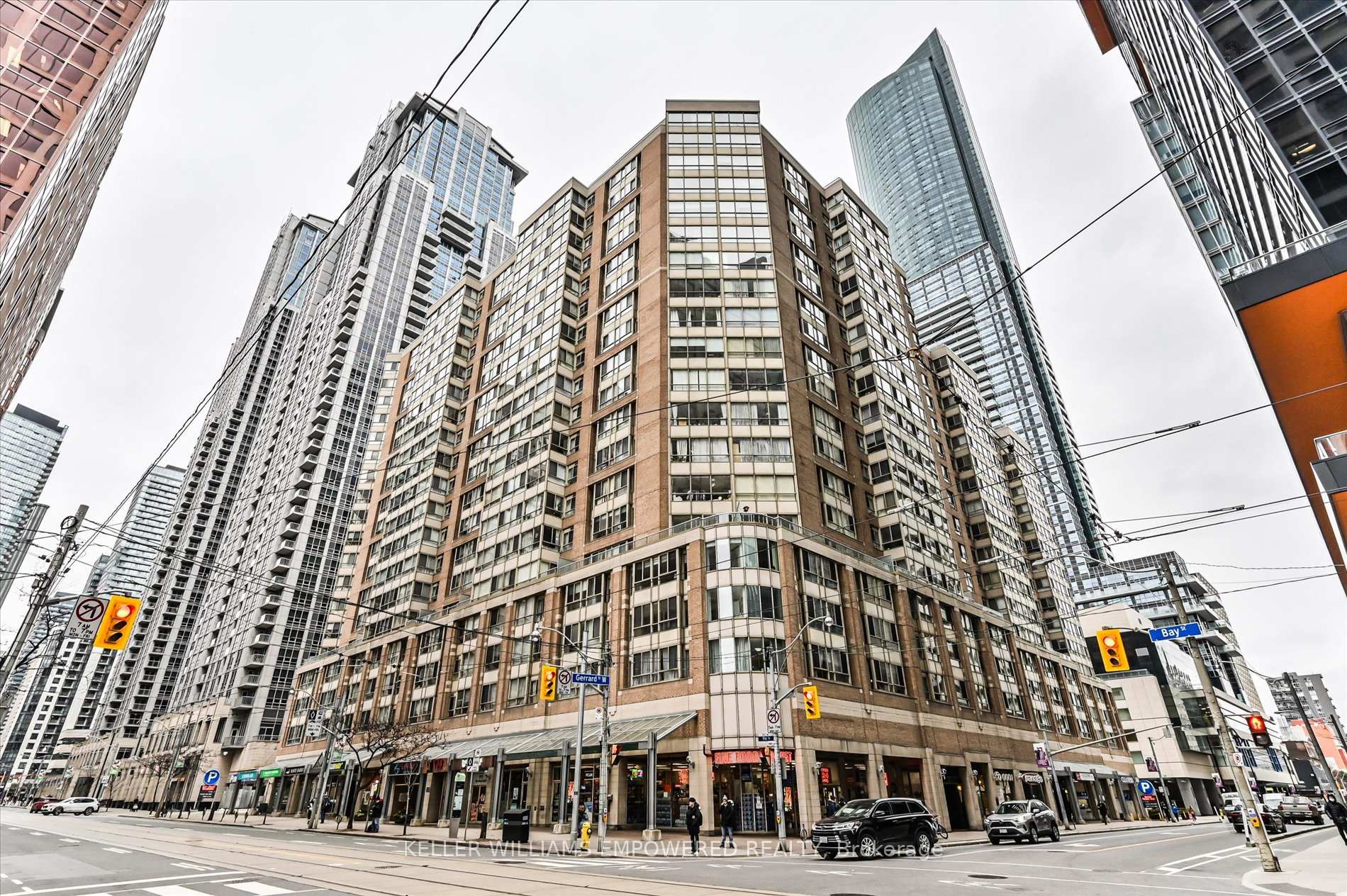 Front of Unit 1212, 711 Bay Street