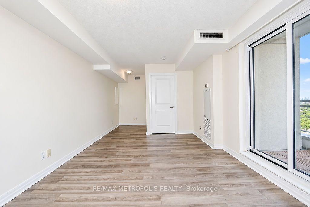 Photo 13 of Unit 2304, 2015 Sheppard Avenue E, North York, Henry Farm — HOMEH