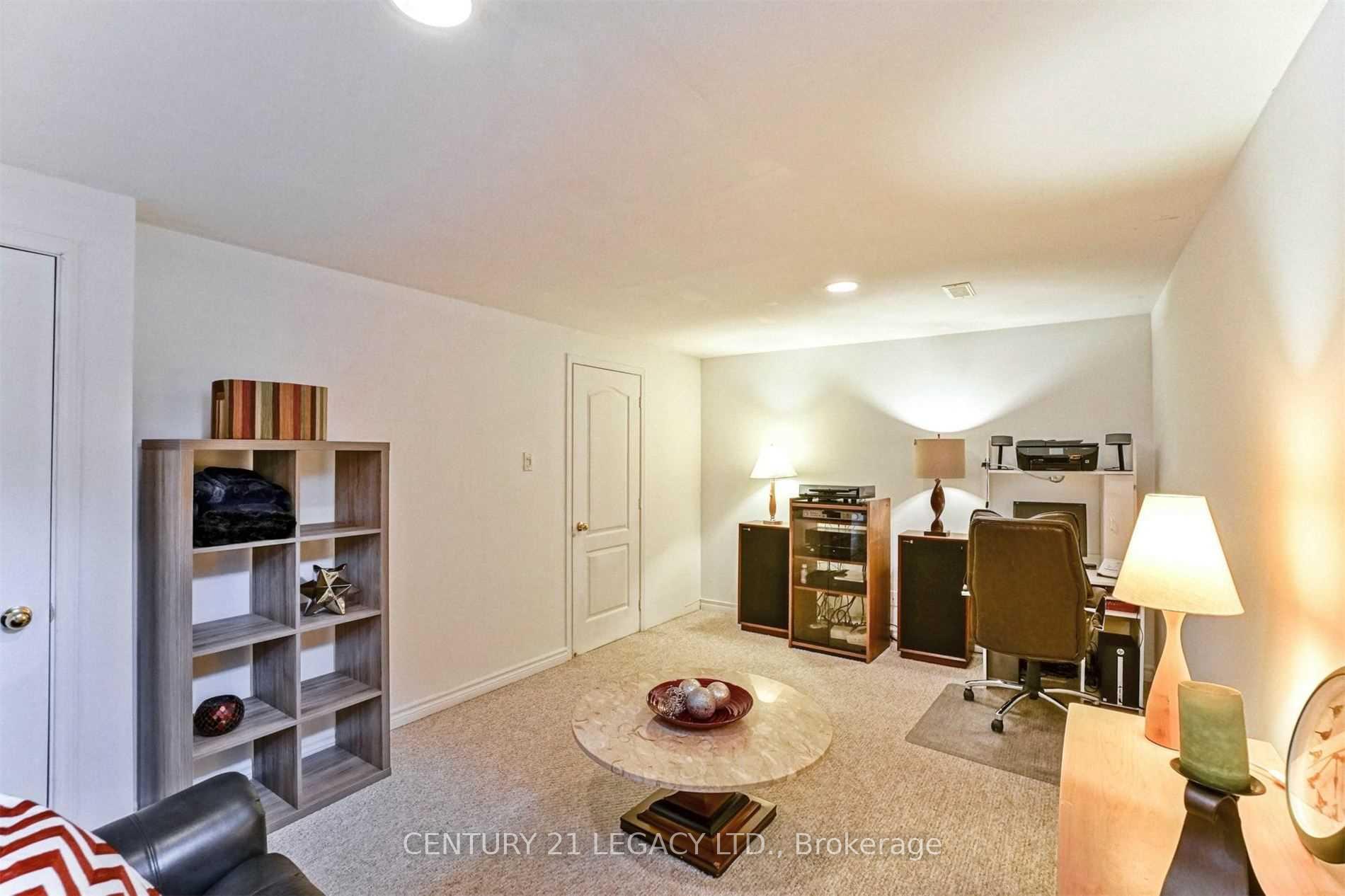 Photo 23 of 1098 Carding Mill Place, Mississauga, Meadowvale Village — HOMEH