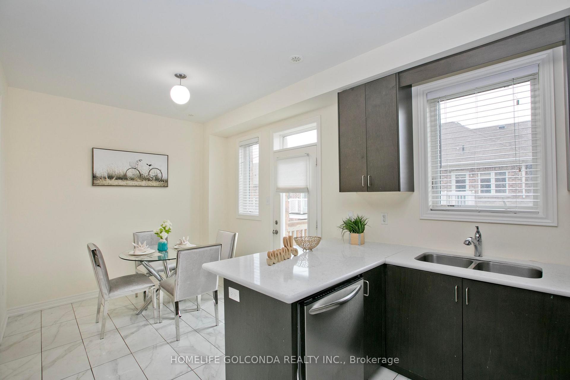 Photo 4 of Unit 138, 14 Fanny Grove Way, Markham, Greensborough — HOMEH