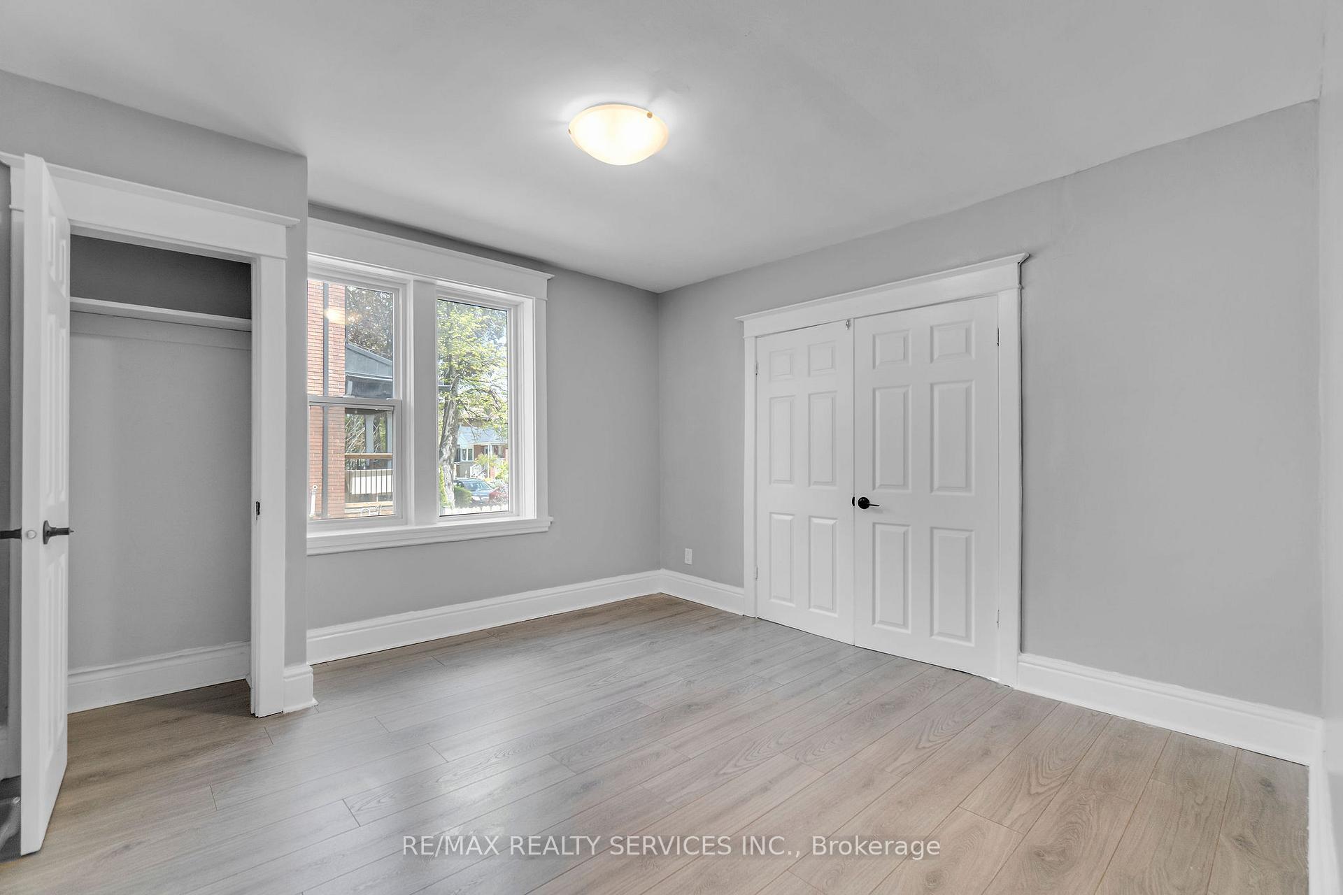 Photo 8 of Unit 8, 5 Fairholt Road N, Hamilton, Stipley — HOMEH