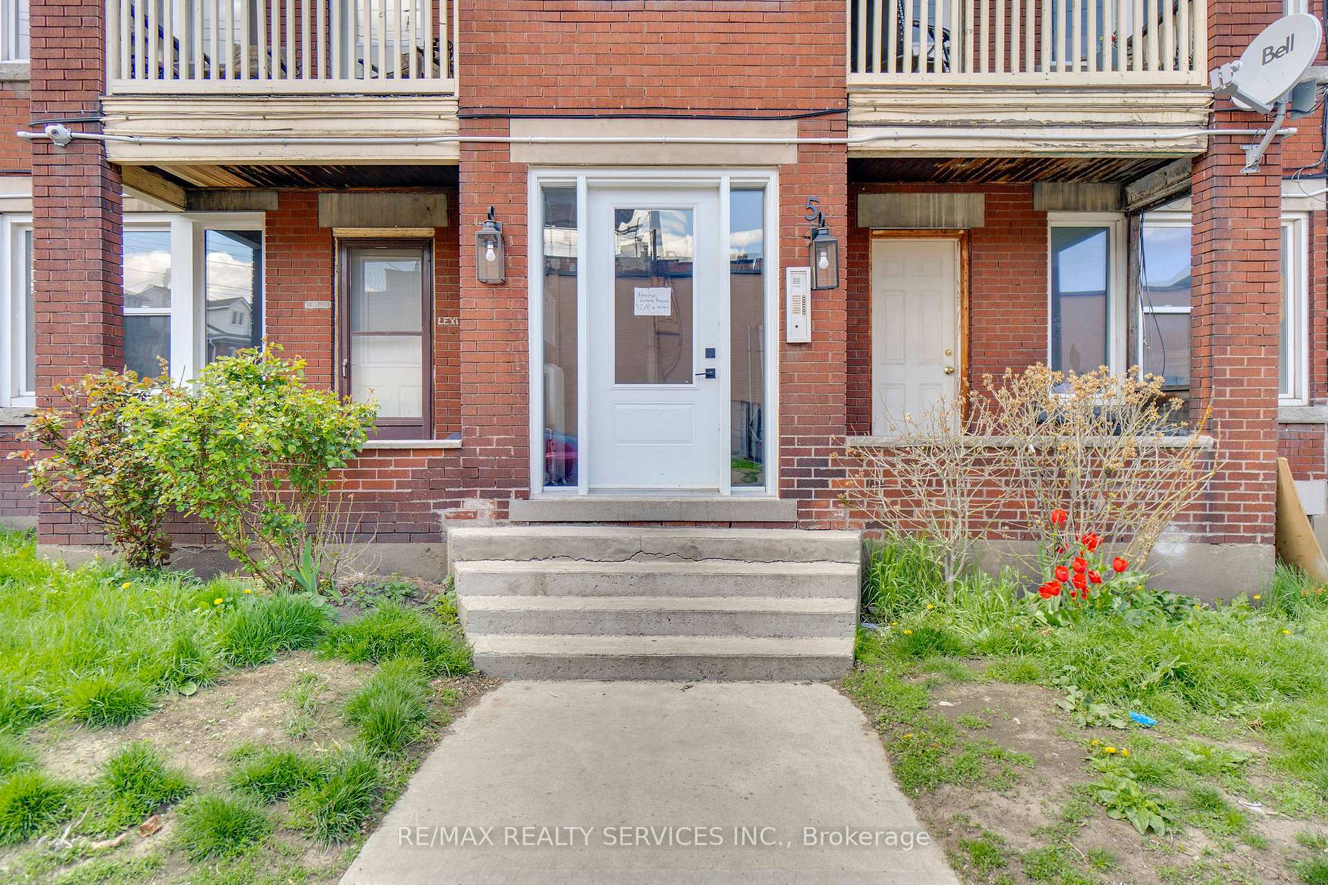 Photo 19 of Unit 8, 5 Fairholt Road N, Hamilton, Stipley — HOMEH