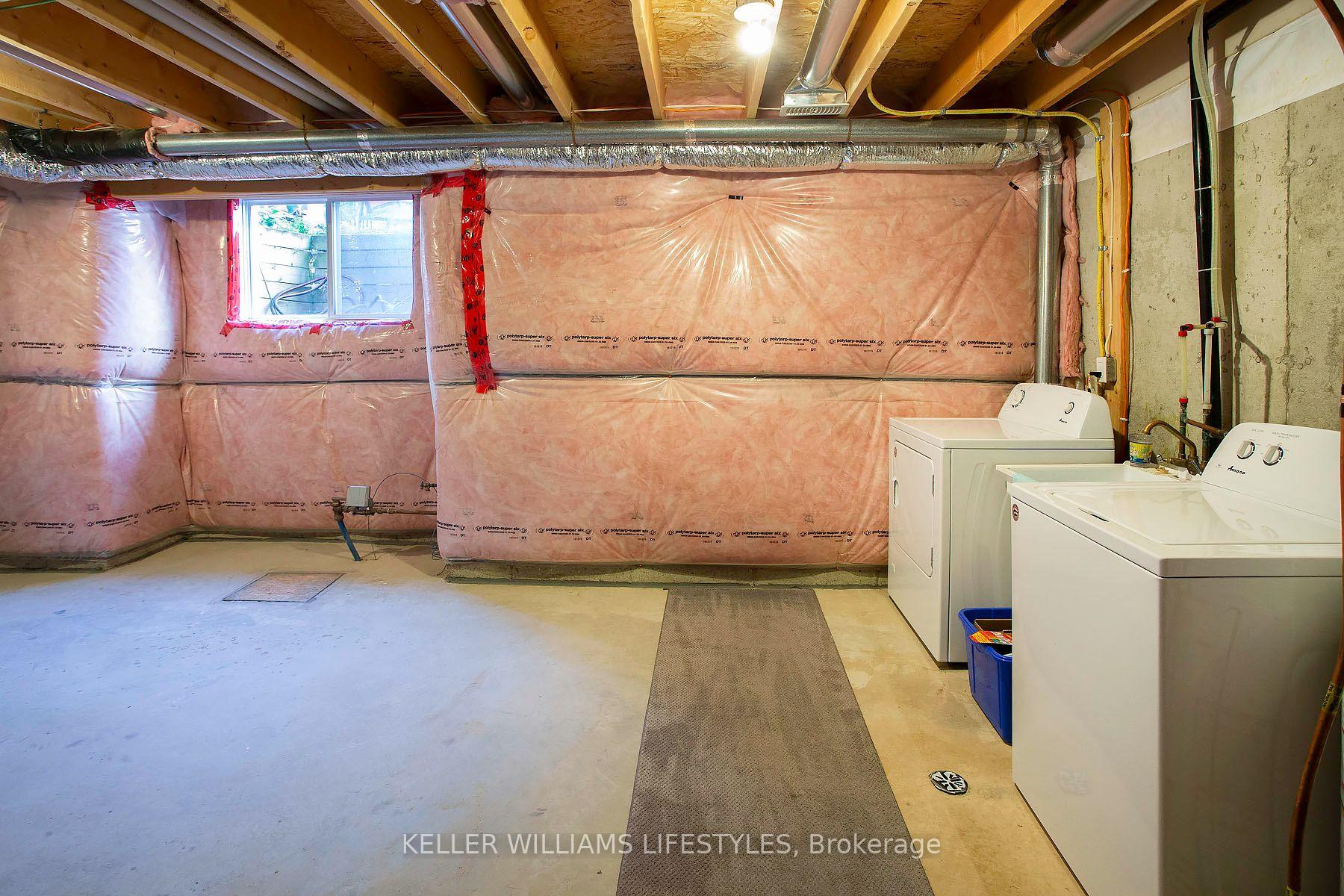 Photo 32 of Unit 71, 1061 Eagletrace Drive, London, North S — HOMEH