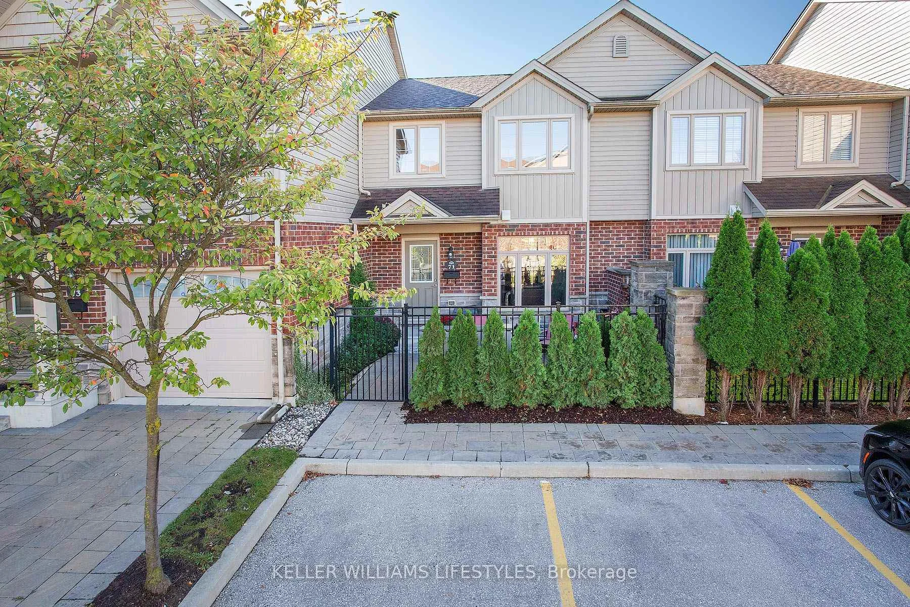 Photo of Unit 71, 1061 Eagletrace Drive