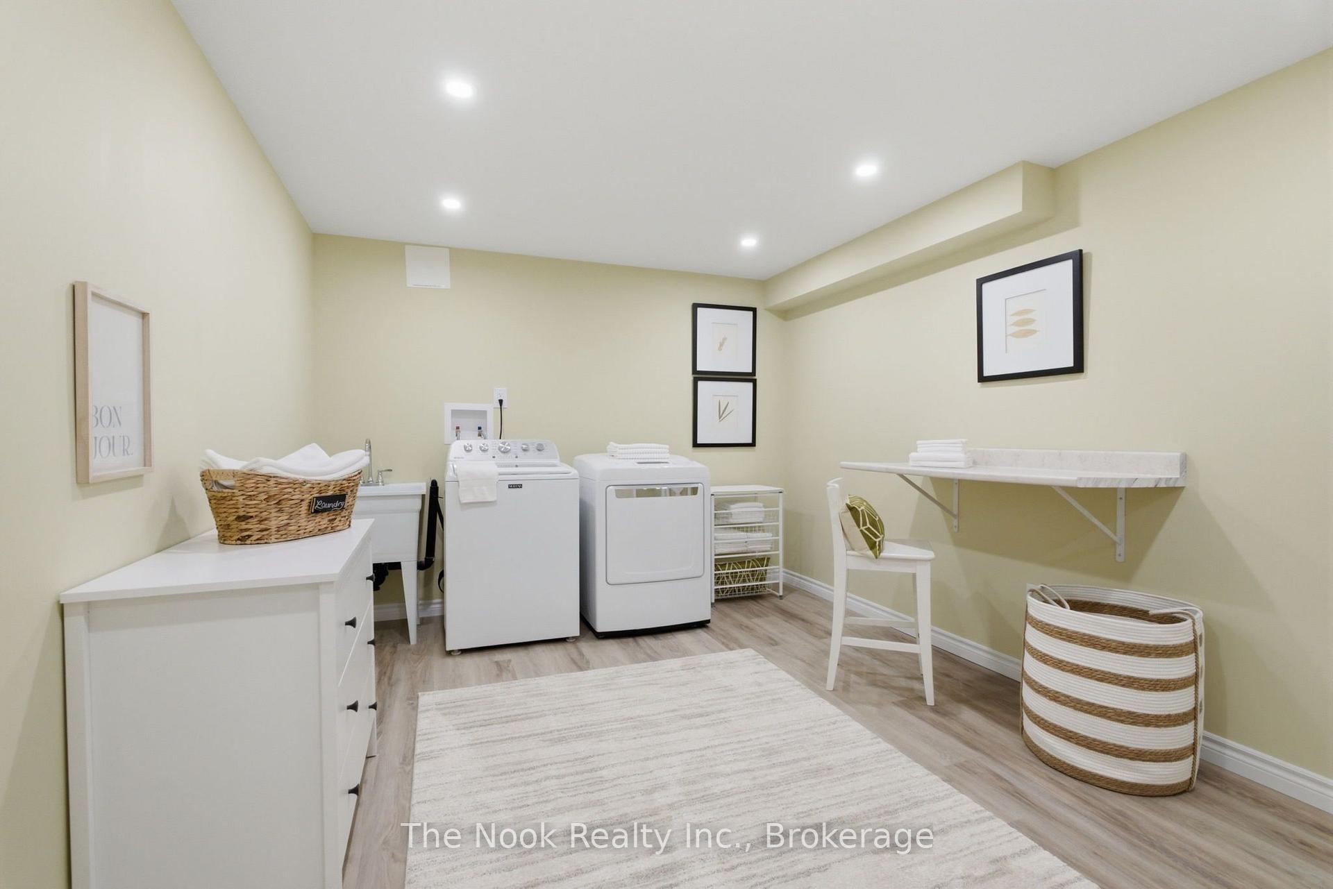 Photo 41 of 733 Sundance Circle, Oshawa, Northglen — HOMEH