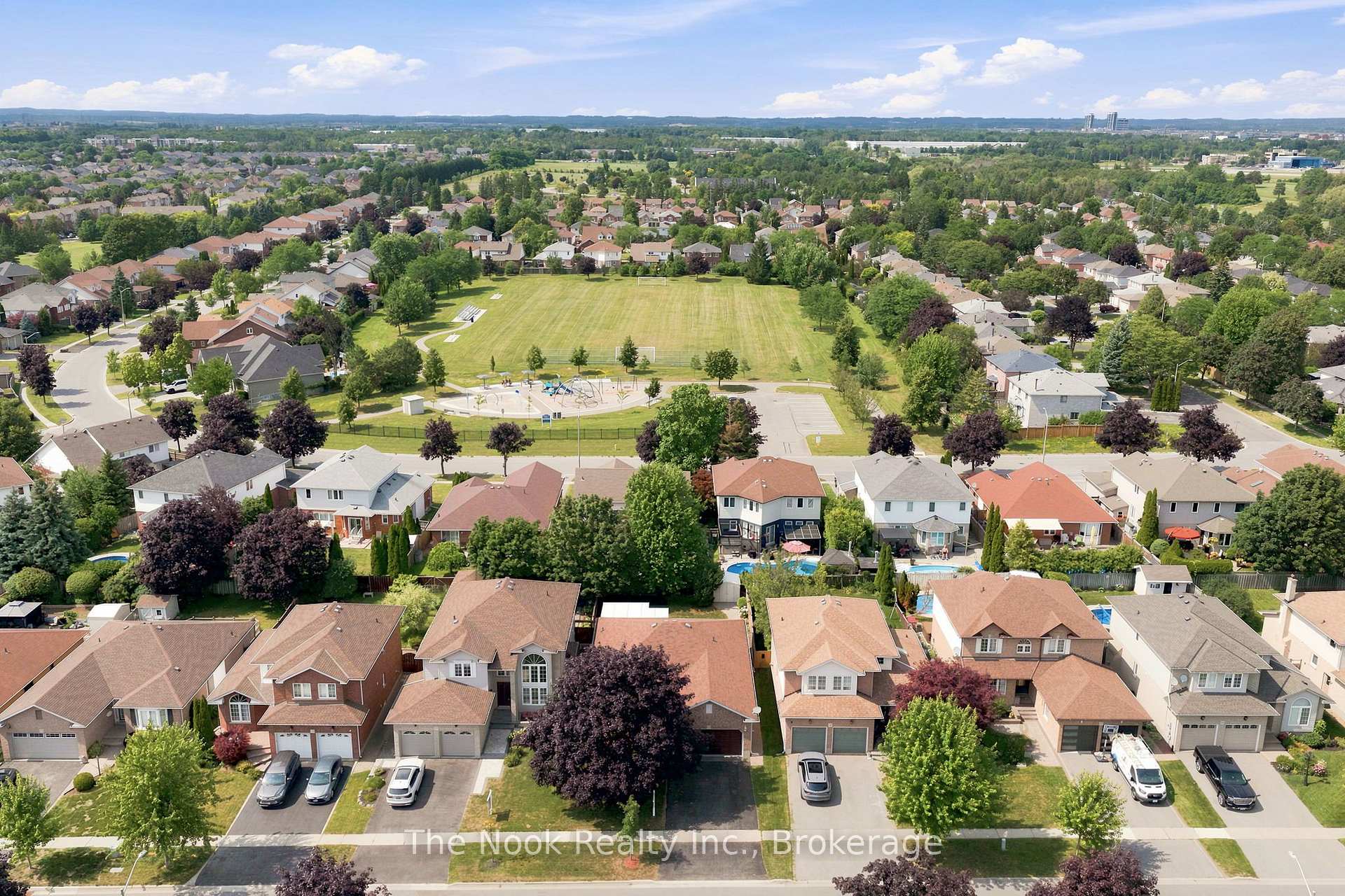 Photo 43 of 733 Sundance Circle, Oshawa, Northglen — HOMEH