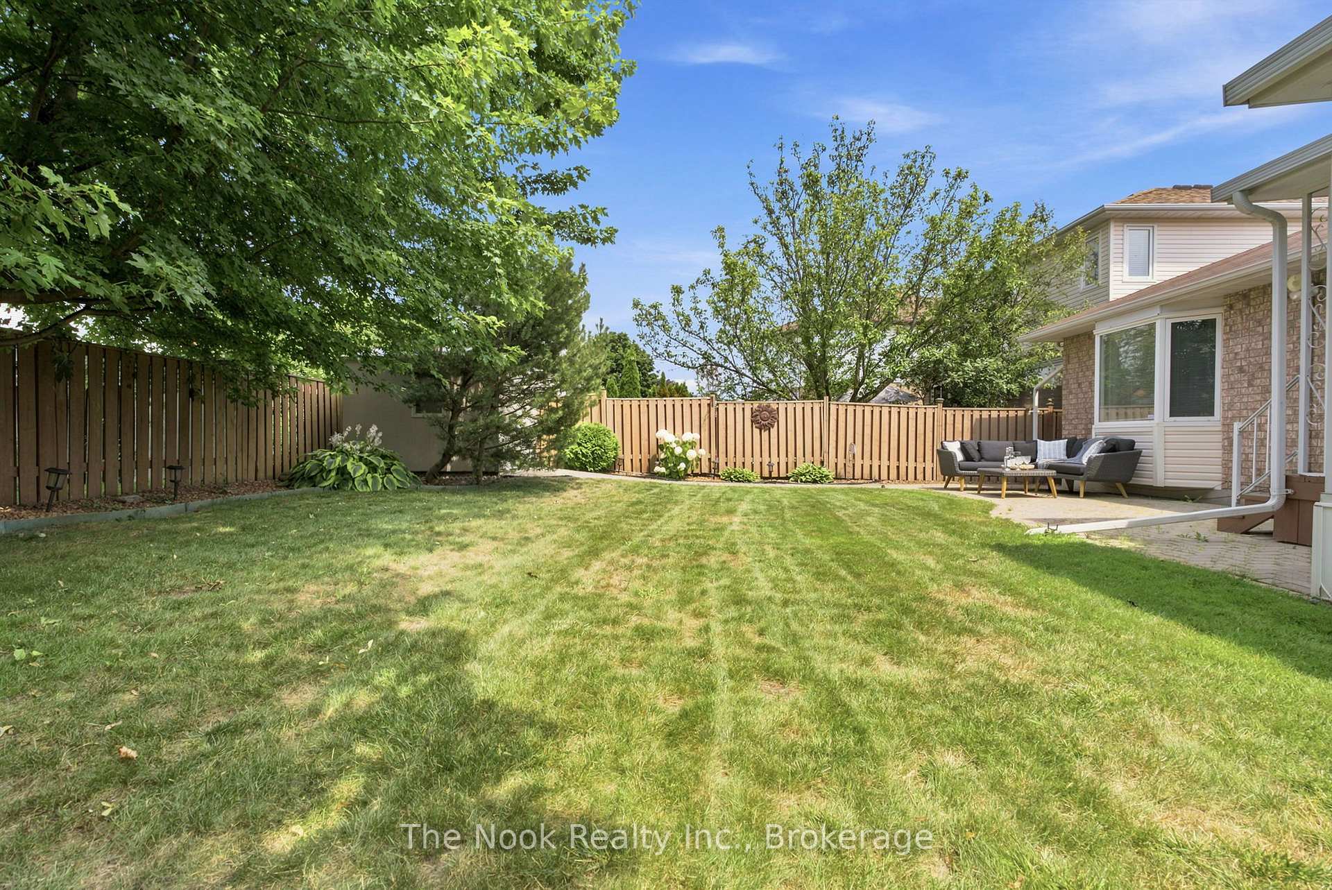 Photo 44 of 733 Sundance Circle, Oshawa, Northglen — HOMEH