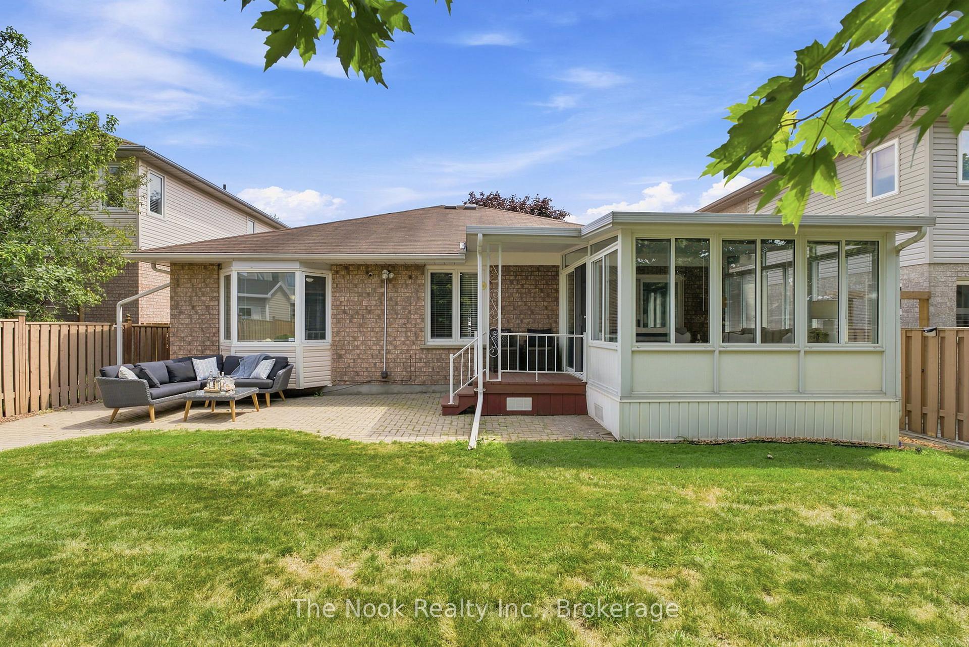 Photo 47 of 733 Sundance Circle, Oshawa, Northglen — HOMEH