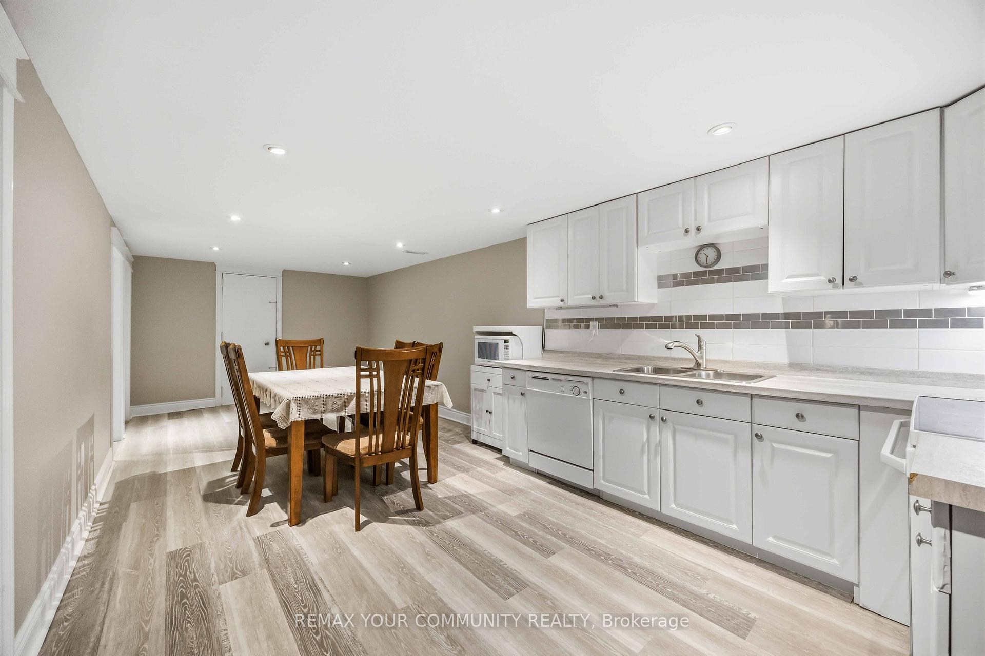 Photo 32 of 34 Walwyn Avenue, North York, Humberlea-Pelmo Park — HOMEH