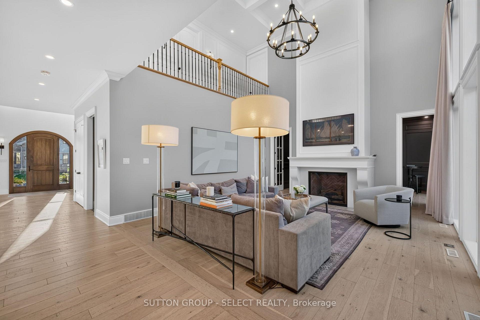 Photo 9 of 1764 Upper West Avenue, London, South B — HOMEH