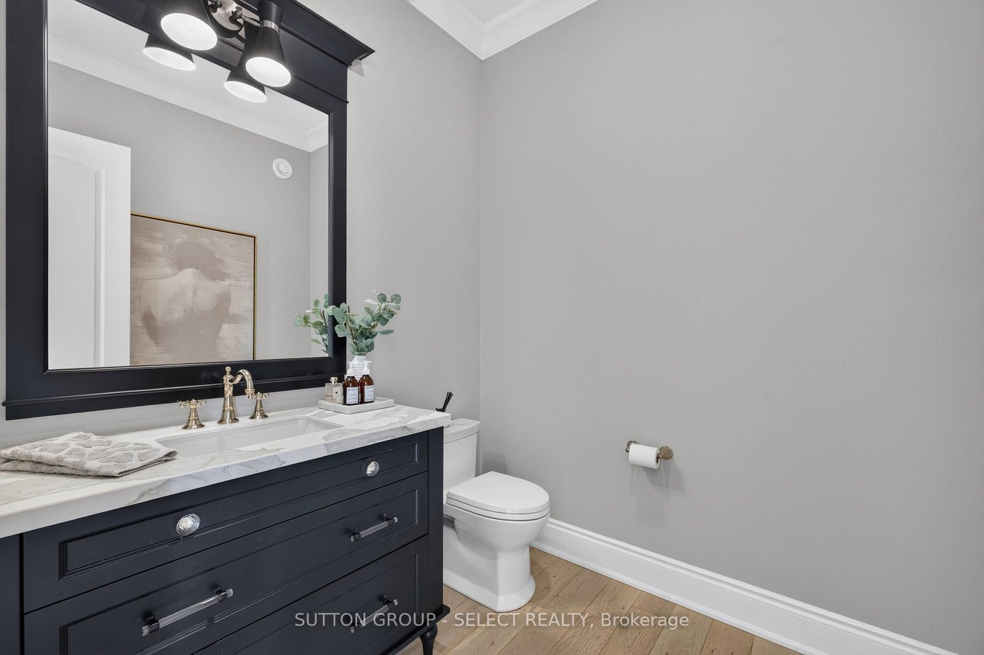 Photo 16 of 1764 Upper West Avenue, London, South B — HOMEH