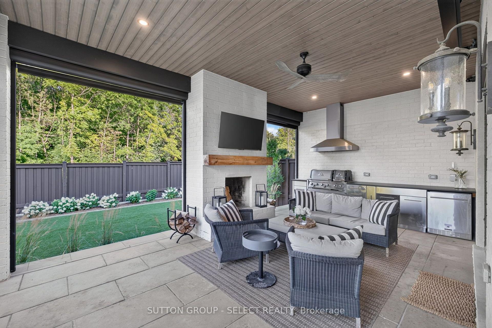 Photo 38 of 1764 Upper West Avenue, London, South B — HOMEH