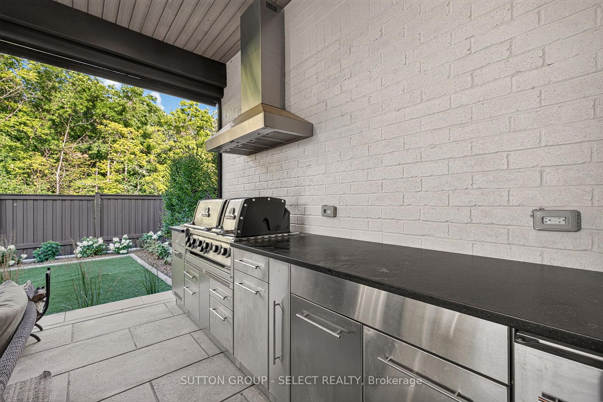 Photo 42 of 1764 Upper West Avenue, London, South B — HOMEH