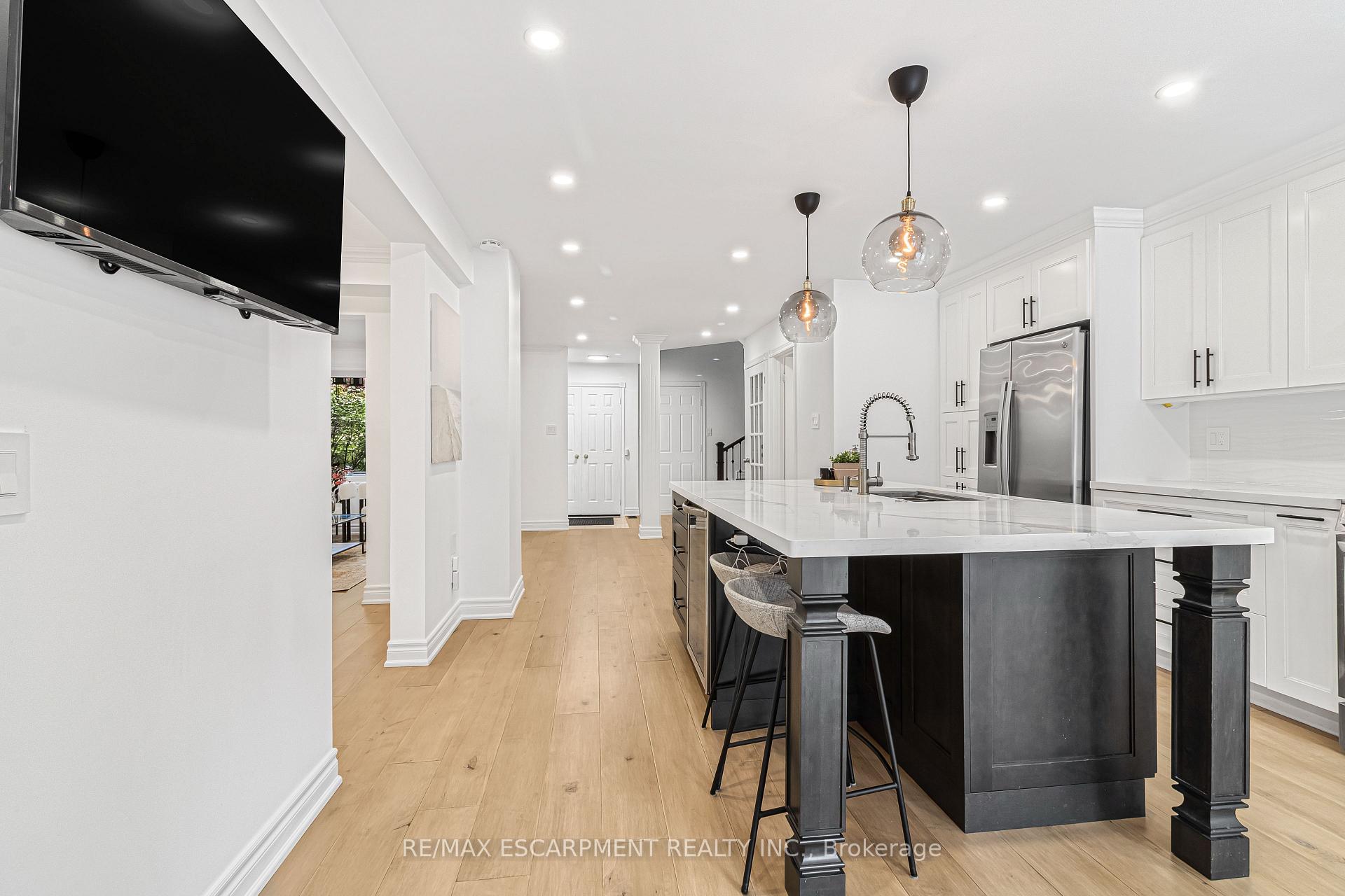 Photo 15 of 5576 Middlebury Drive, Mississauga, Erin Mills — HOMEH