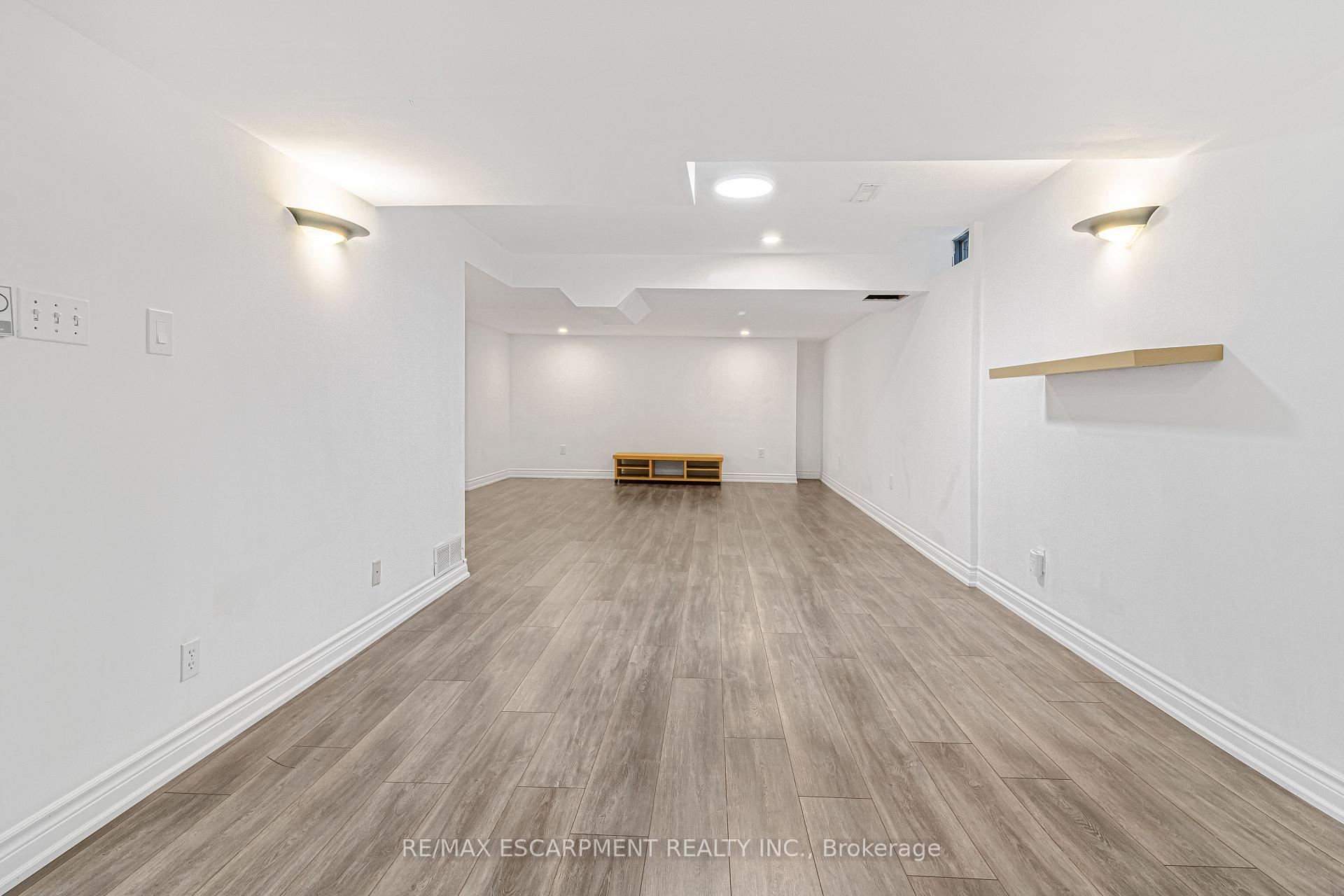 Photo 18 of 5576 Middlebury Drive, Mississauga, Erin Mills — HOMEH