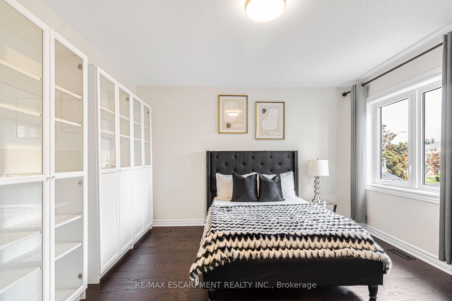 Photo 26 of 5576 Middlebury Drive, Mississauga, Erin Mills — HOMEH