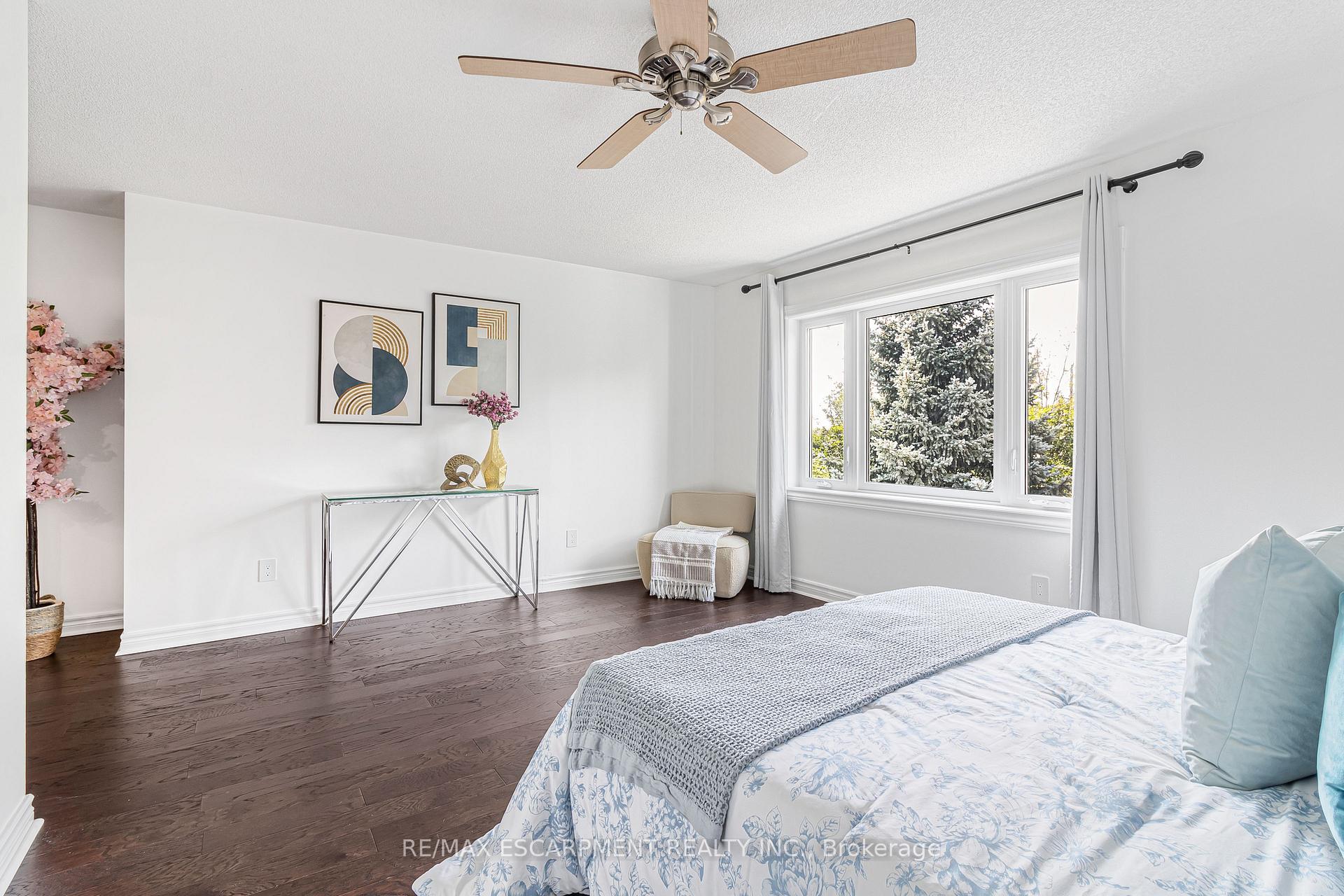Photo 32 of 5576 Middlebury Drive, Mississauga, Erin Mills — HOMEH