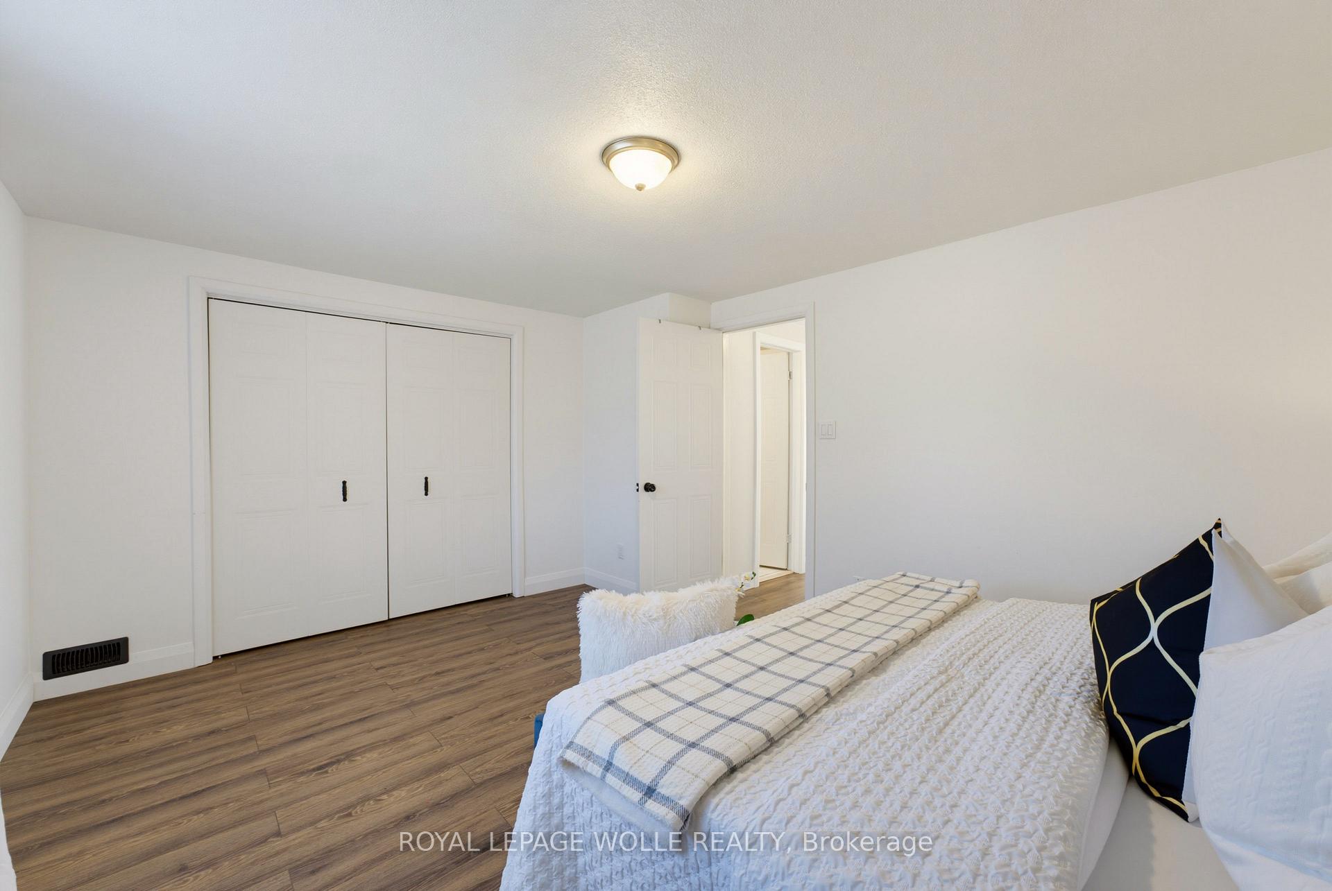 Photo 16 of 80 Highland Crescent, Kitchener, Victoria Park — HOMEH