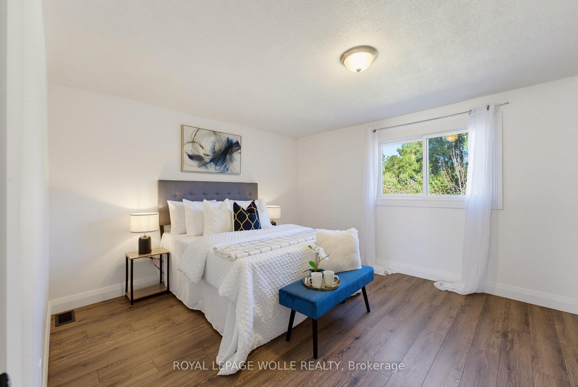 Photo 17 of 80 Highland Crescent, Kitchener, Victoria Park — HOMEH