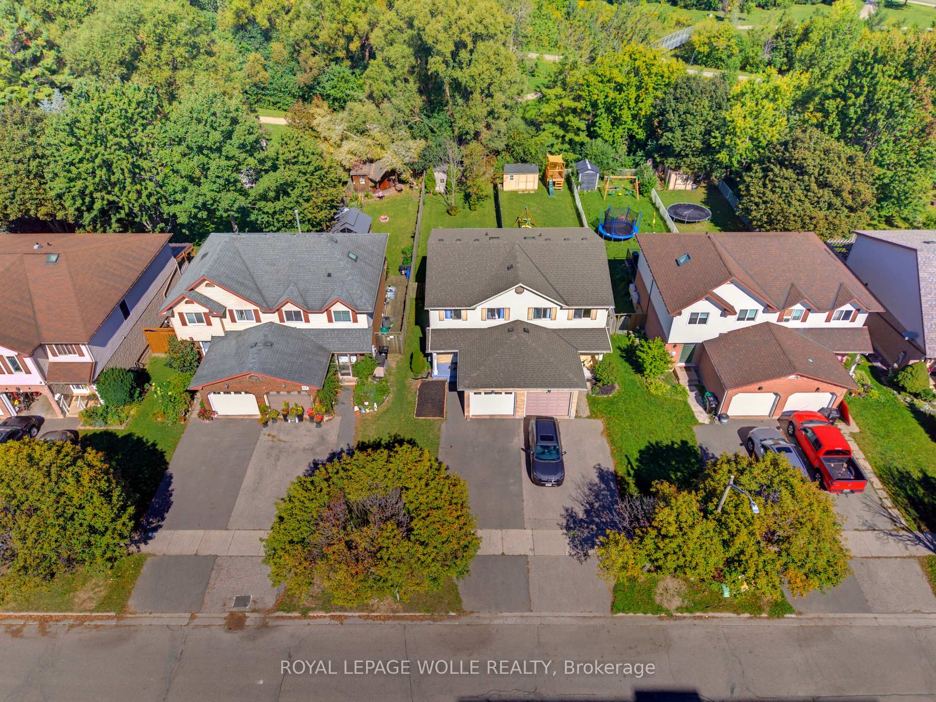 Photo 40 of 80 Highland Crescent, Kitchener, Victoria Park — HOMEH