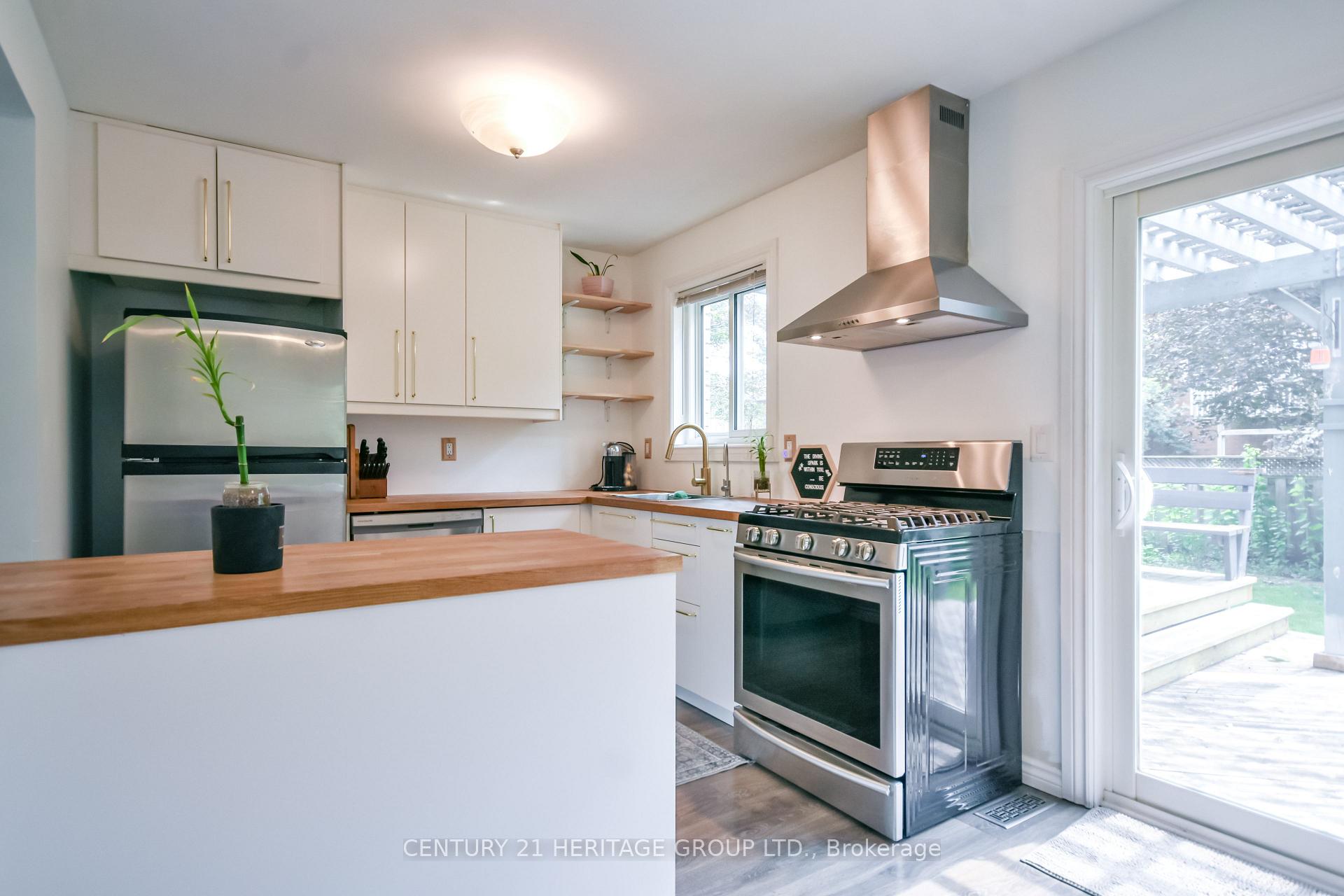 Photo 5 of 416 Sunnidale Road, Barrie, Northwest — HOMEH