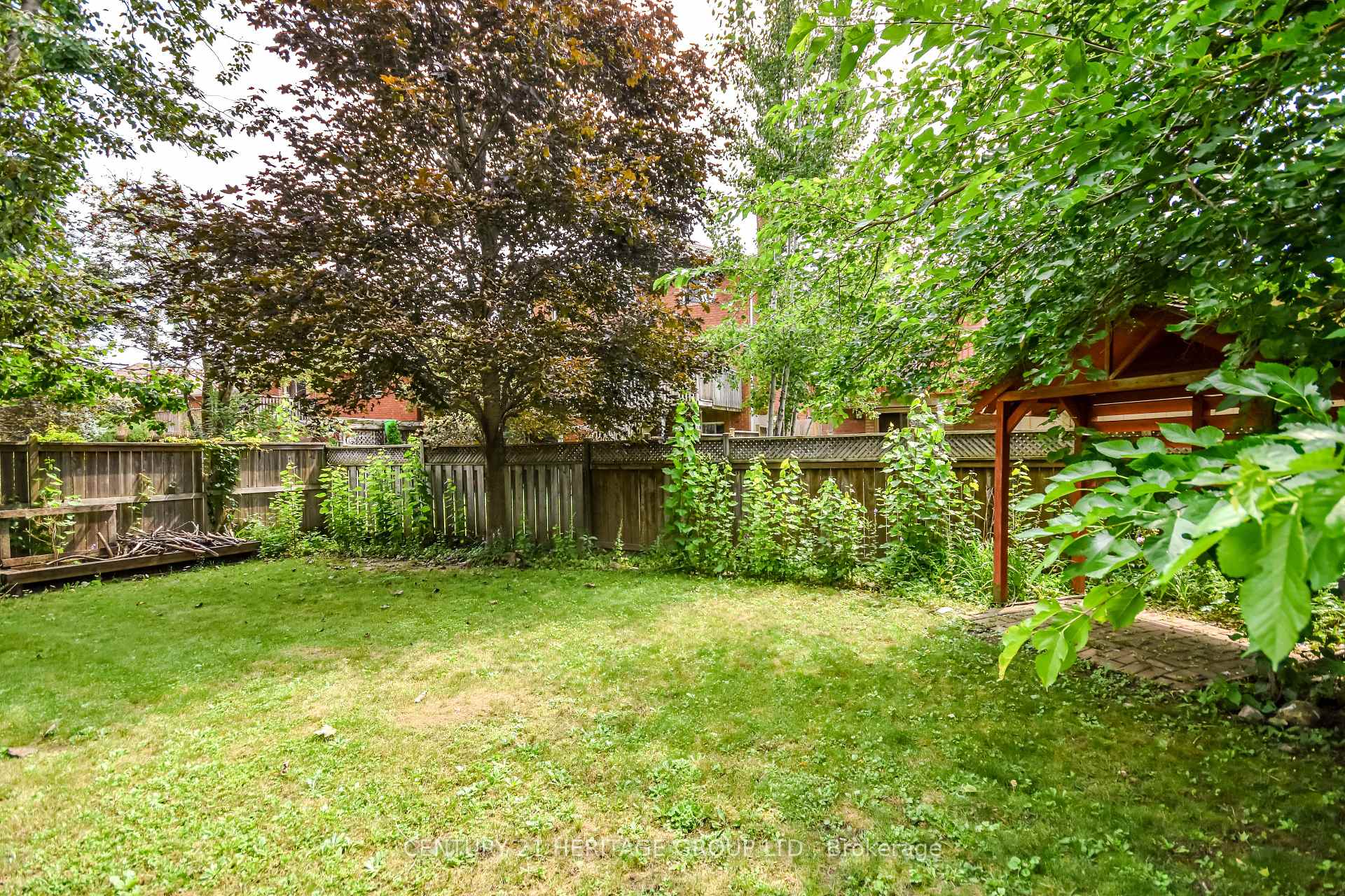 Photo 22 of 416 Sunnidale Road, Barrie, Northwest — HOMEH