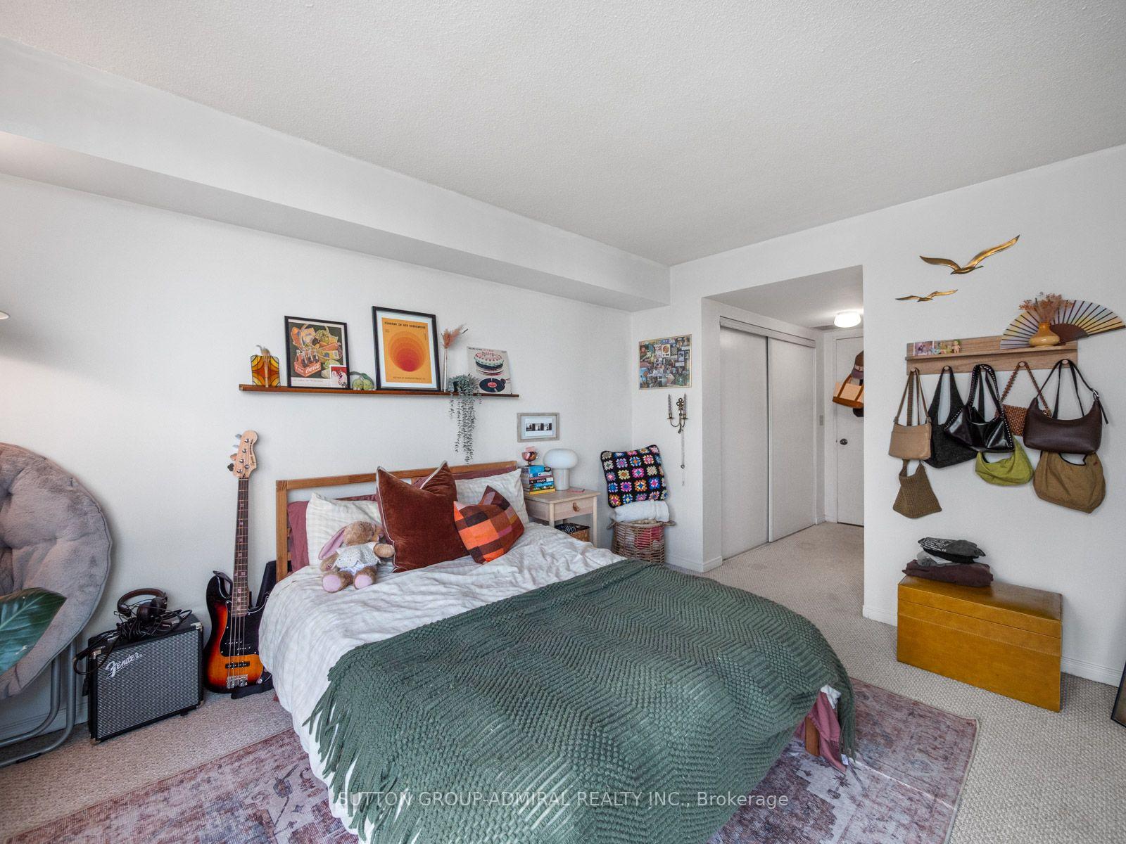 Photo 18 of Unit 902, 150 Dunlop Street E, Barrie, City Centre — HOMEH