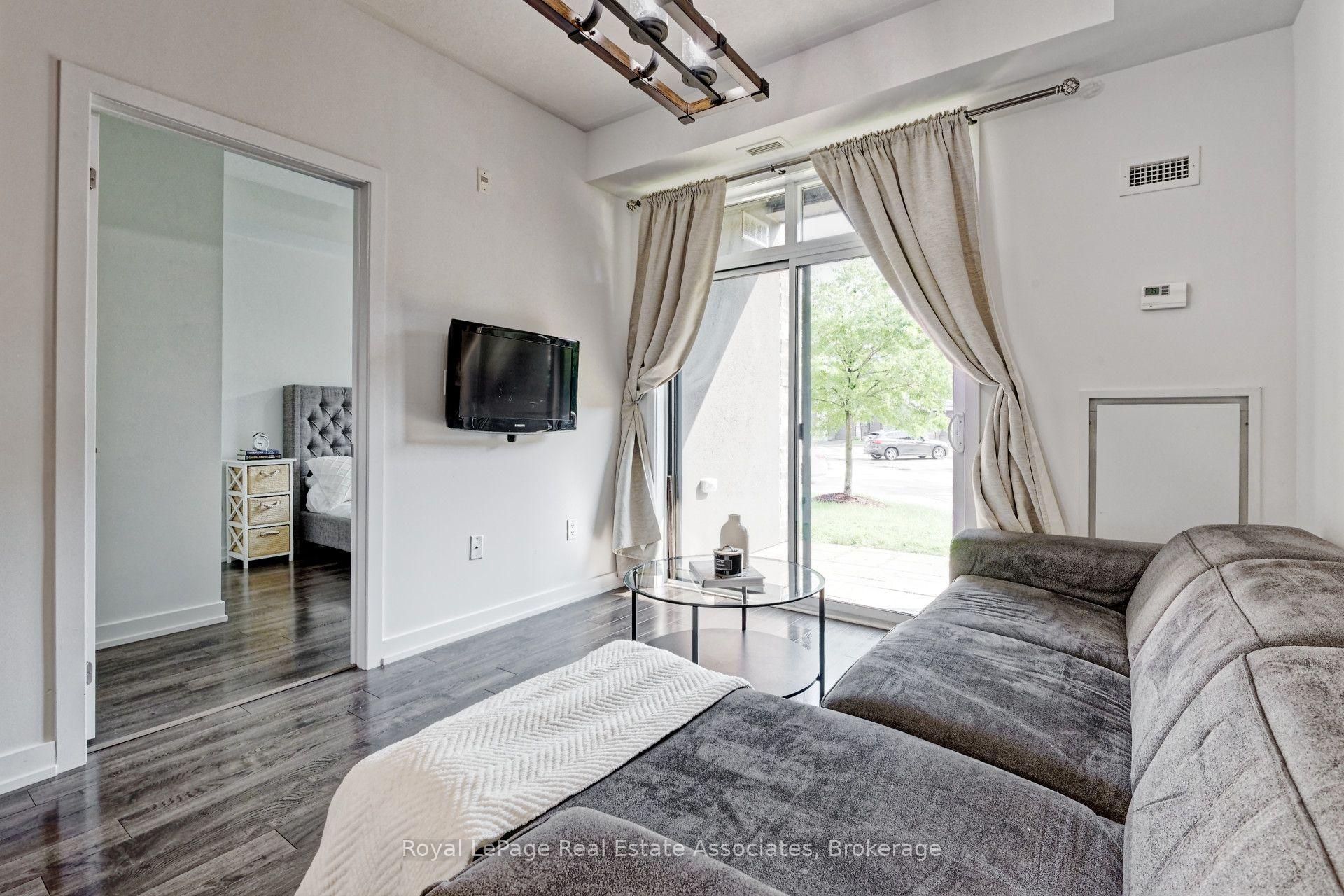 Photo 14 of Unit 111, 35 Southshore Crescent, Hamilton, Stoney Creek — HOMEH