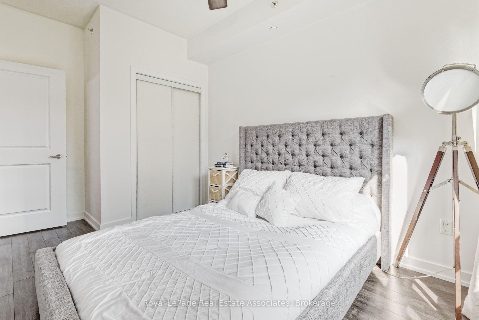 Photo 17 of Unit 111, 35 Southshore Crescent, Hamilton, Stoney Creek — HOMEH