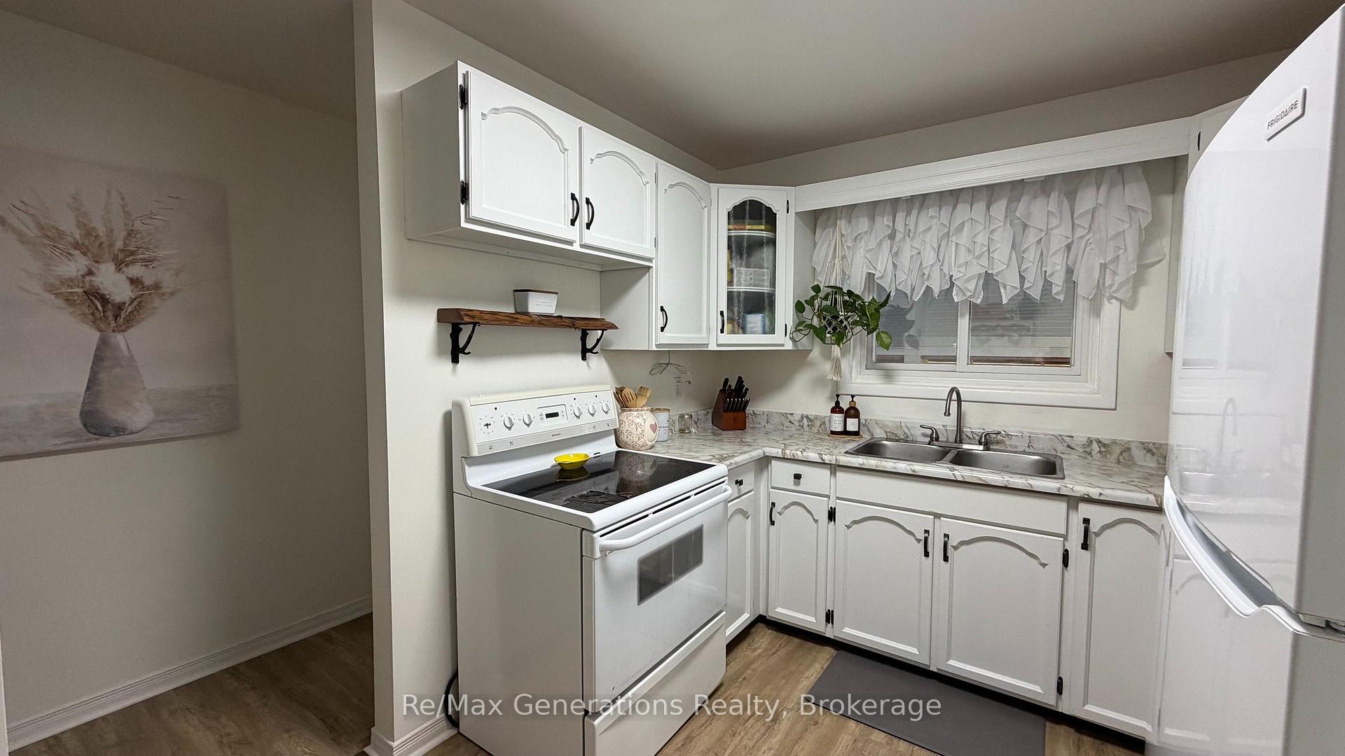 Photo 5 of 2 Cavanaugh Crescent S, Terrace Bay, TB-92 — HOMEH