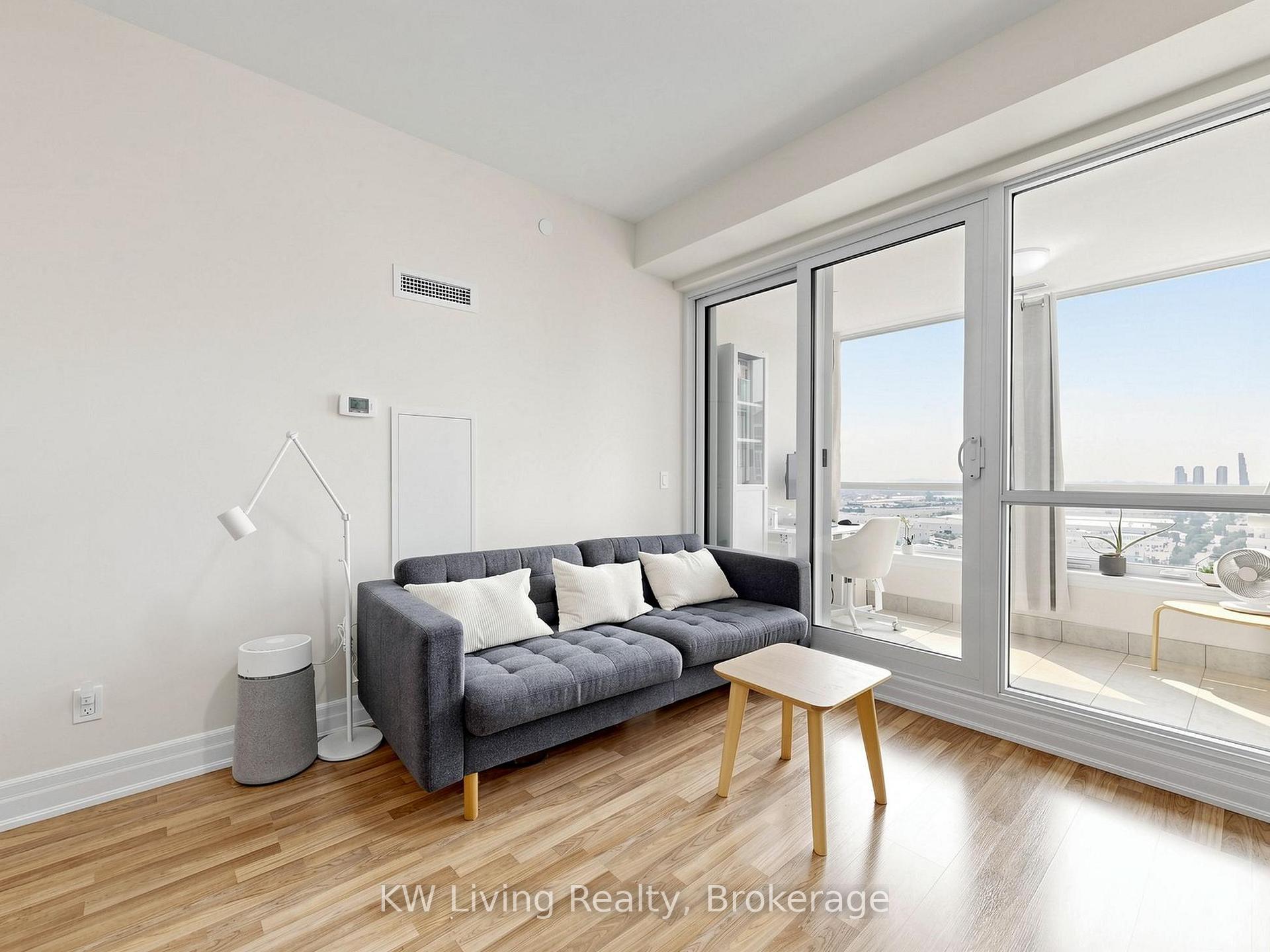 Photo 10 of Unit 2104, 9075 Jane Street, Vaughan, Concord — HOMEH