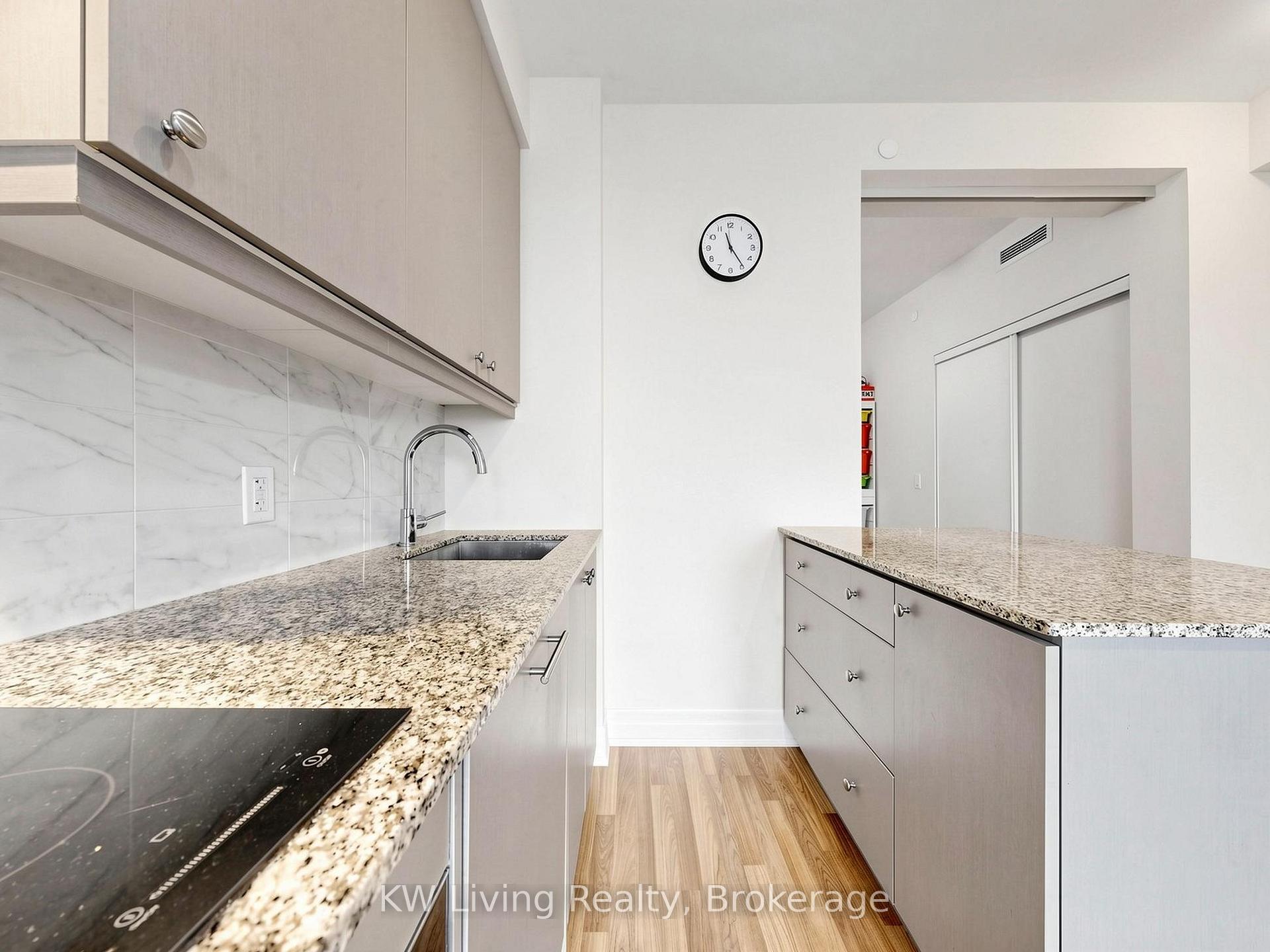 Photo 17 of Unit 2104, 9075 Jane Street, Vaughan, Concord — HOMEH