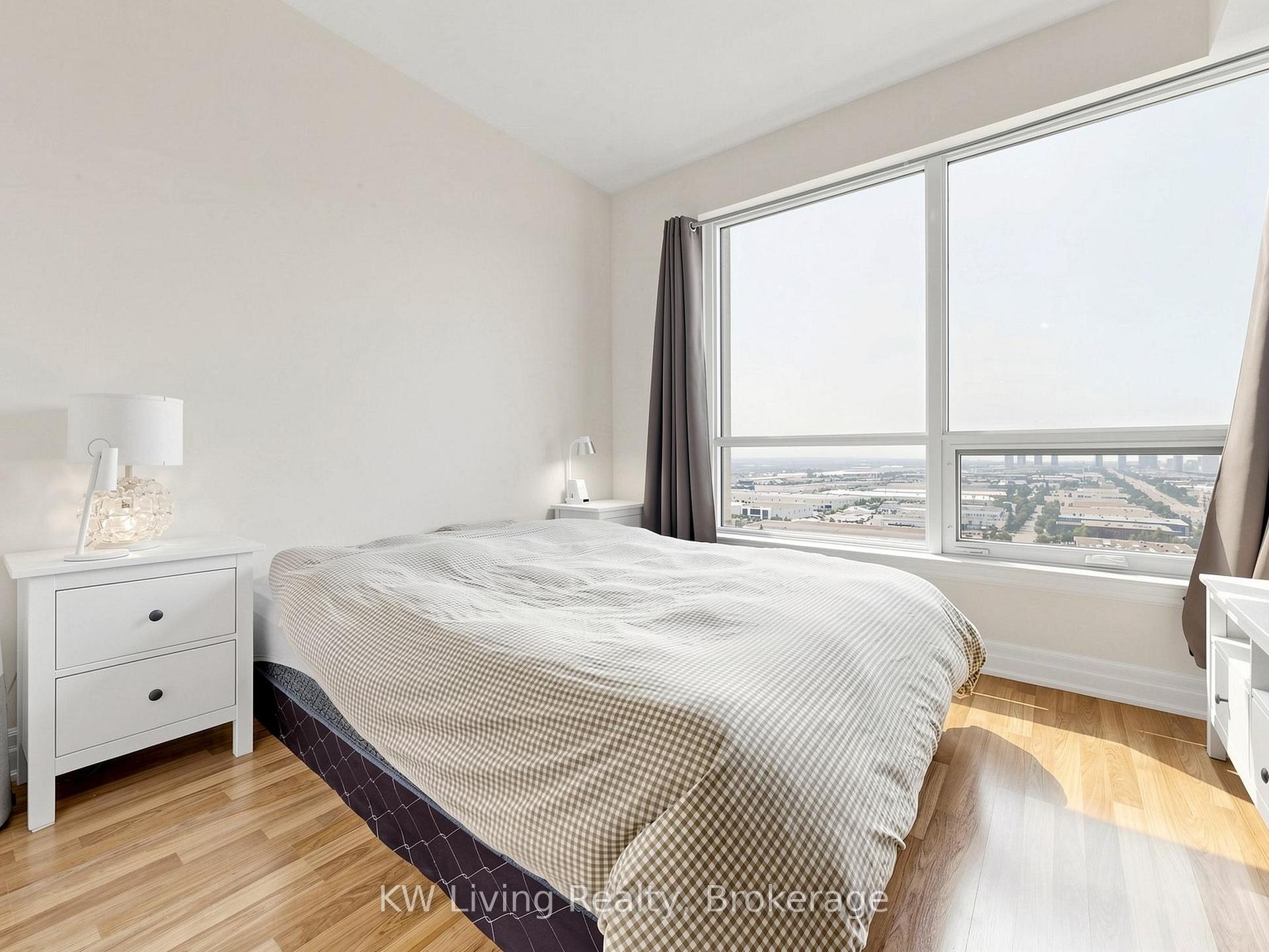 Photo 30 of Unit 2104, 9075 Jane Street, Vaughan, Concord — HOMEH