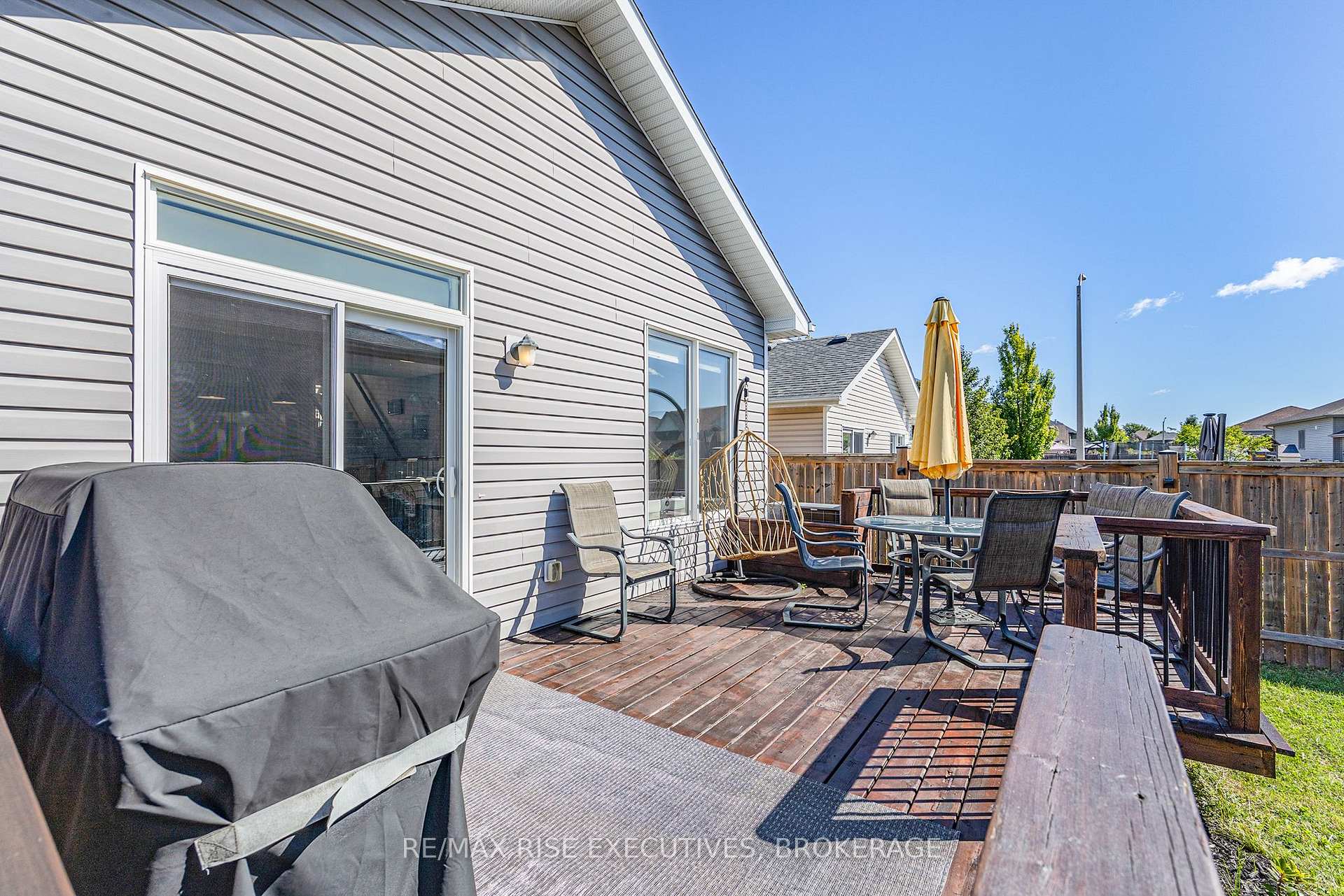 Photo 5 of 1291 Atkinson Street, Kingston, City Northwest — HOMEH