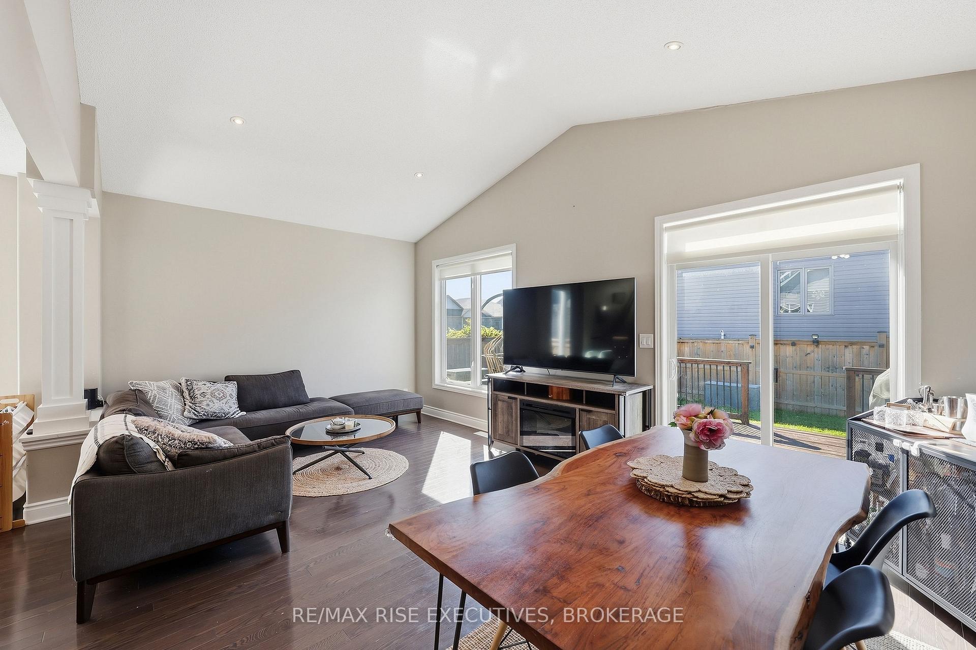 Photo 15 of 1291 Atkinson Street, Kingston, City Northwest — HOMEH