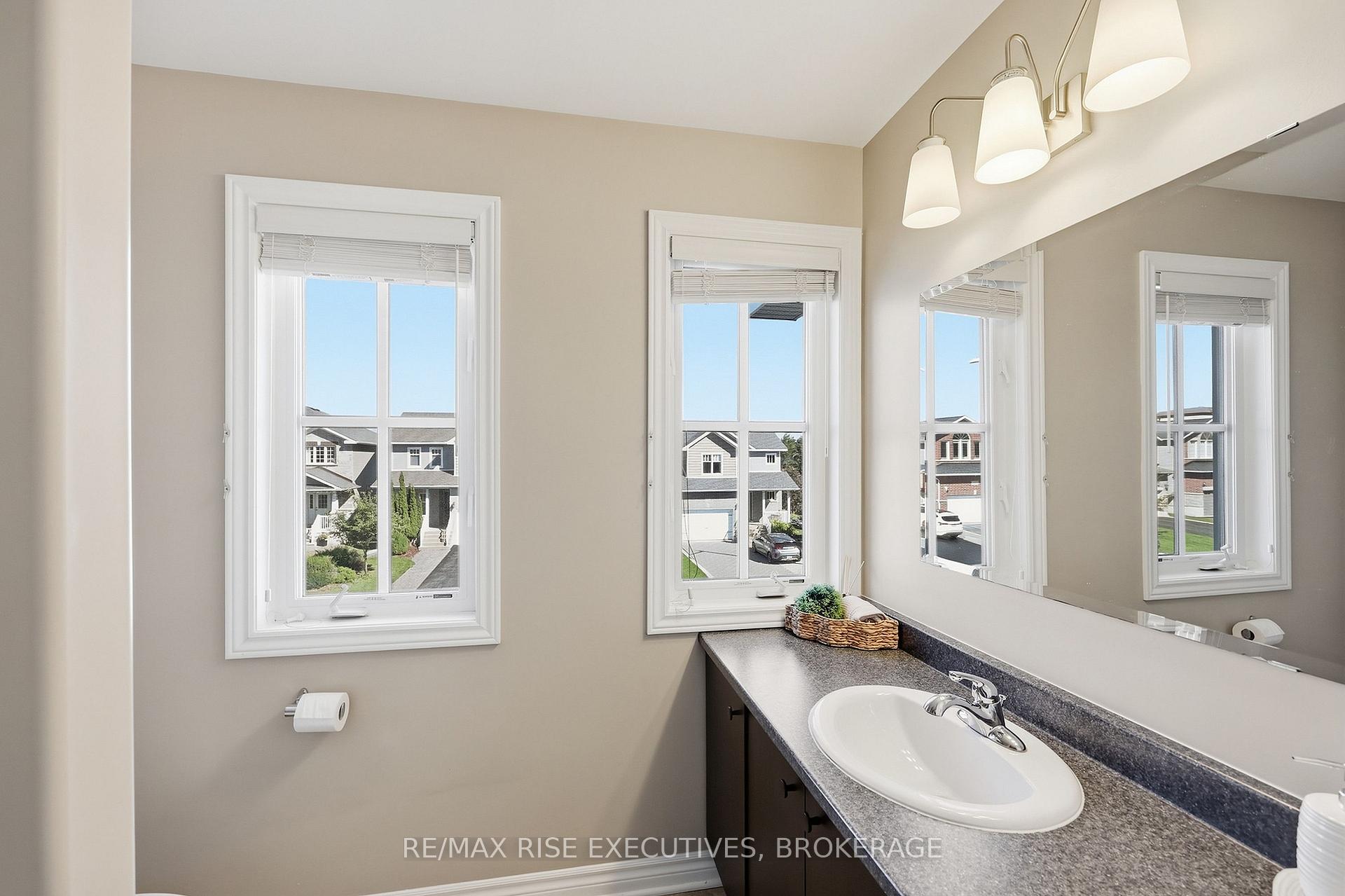 Photo 30 of 1291 Atkinson Street, Kingston, City Northwest — HOMEH