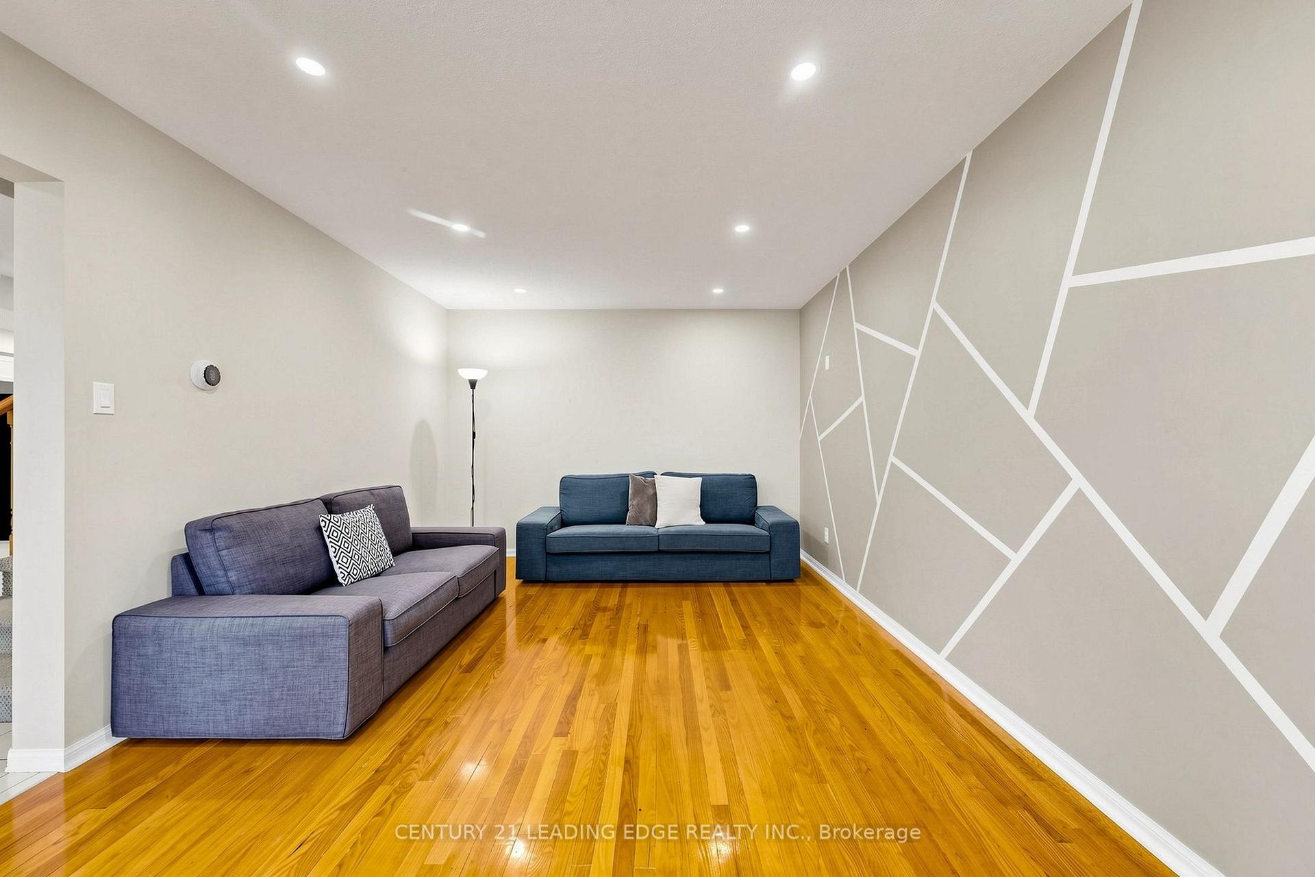 Photo 6 of 1 Briarwood Road, Markham, Unionville — HOMEH