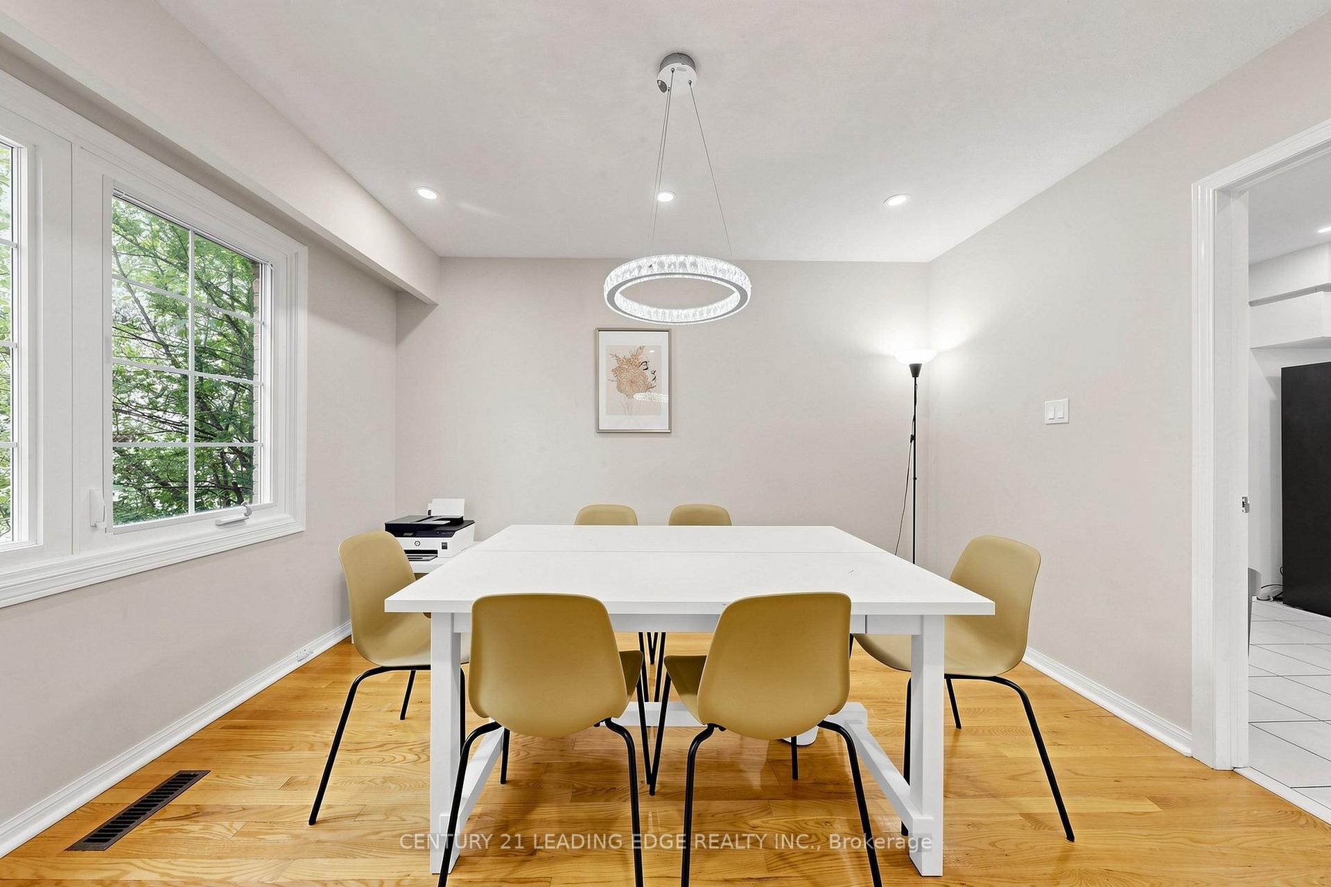 Photo 9 of 1 Briarwood Road, Markham, Unionville — HOMEH