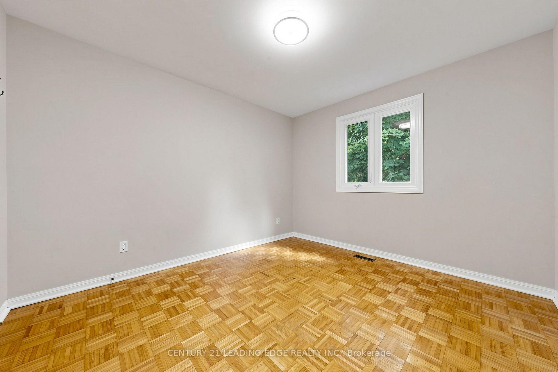 Photo 35 of 1 Briarwood Road, Markham, Unionville — HOMEH