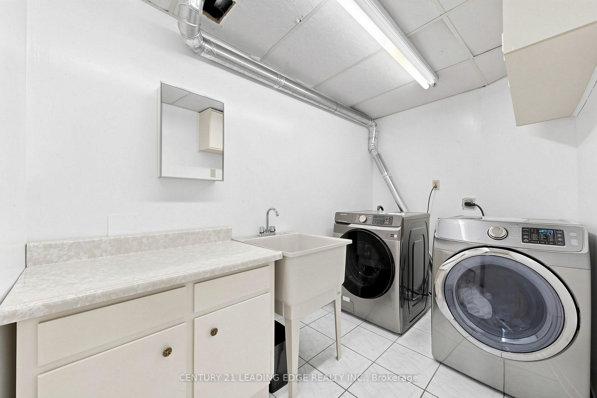 Photo 43 of 1 Briarwood Road, Markham, Unionville — HOMEH