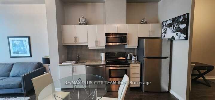 Photo 7 of Unit 201, 18 Harbour Street, Toronto, Waterfront Communities — HOMEH