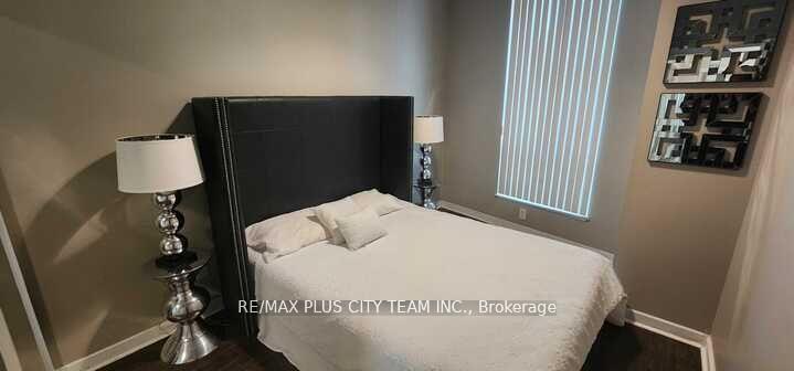 Photo 8 of Unit 201, 18 Harbour Street, Toronto, Waterfront Communities — HOMEH