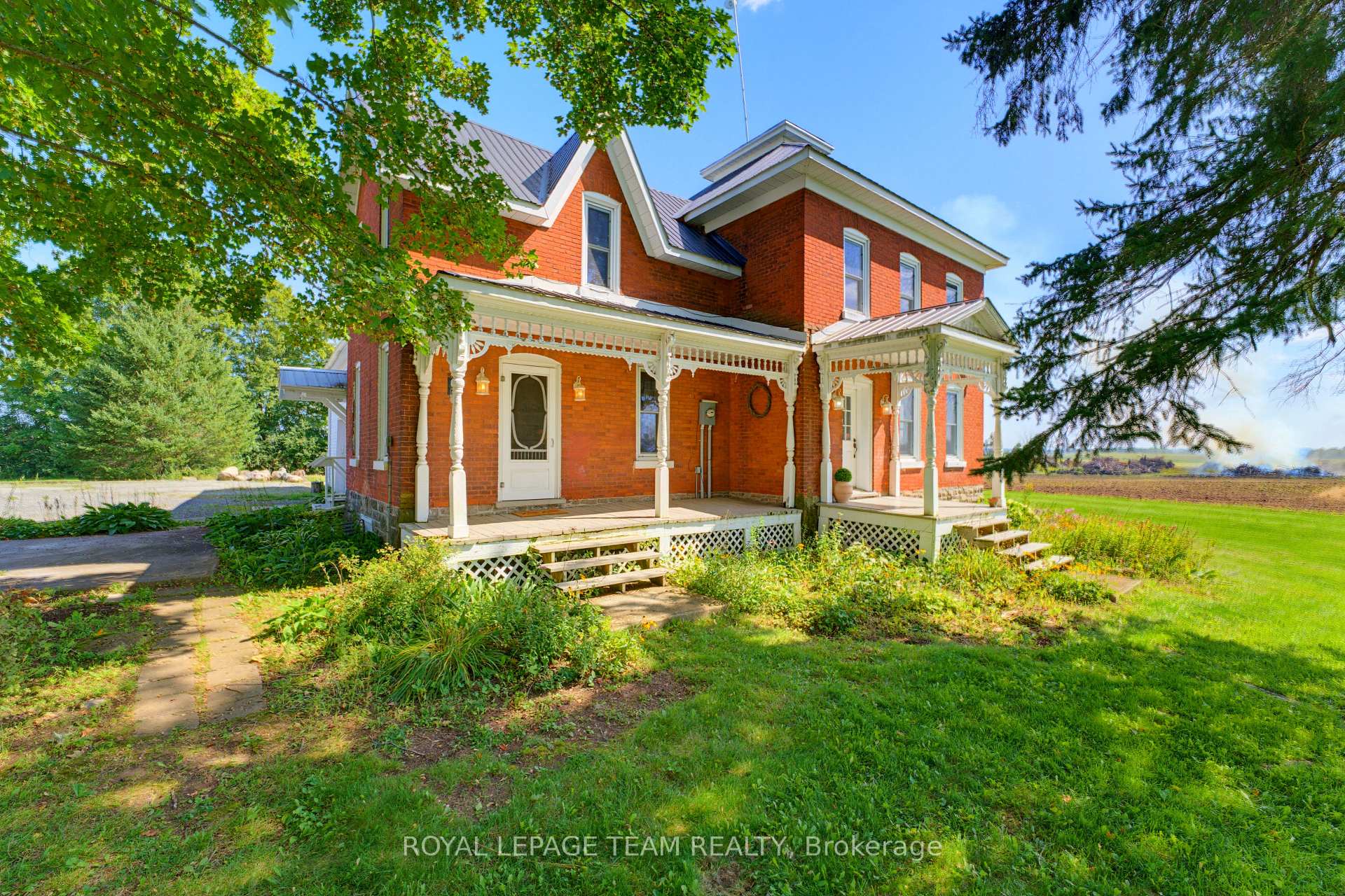 Photo of 218 Groveton Road
