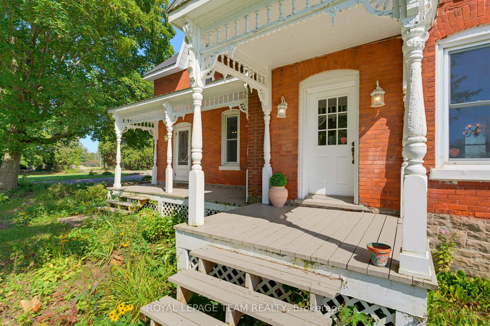Photo 2 of 218 Groveton Road, Edwardsburgh/Cardinal, Edwardsburgh/Cardinal Twp — HOMEH