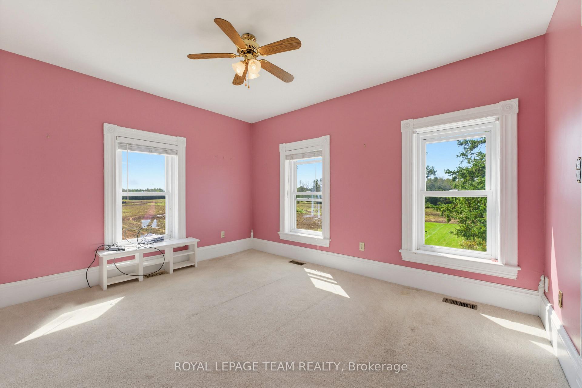 Photo 19 of 218 Groveton Road, Edwardsburgh/Cardinal, Edwardsburgh/Cardinal Twp — HOMEH