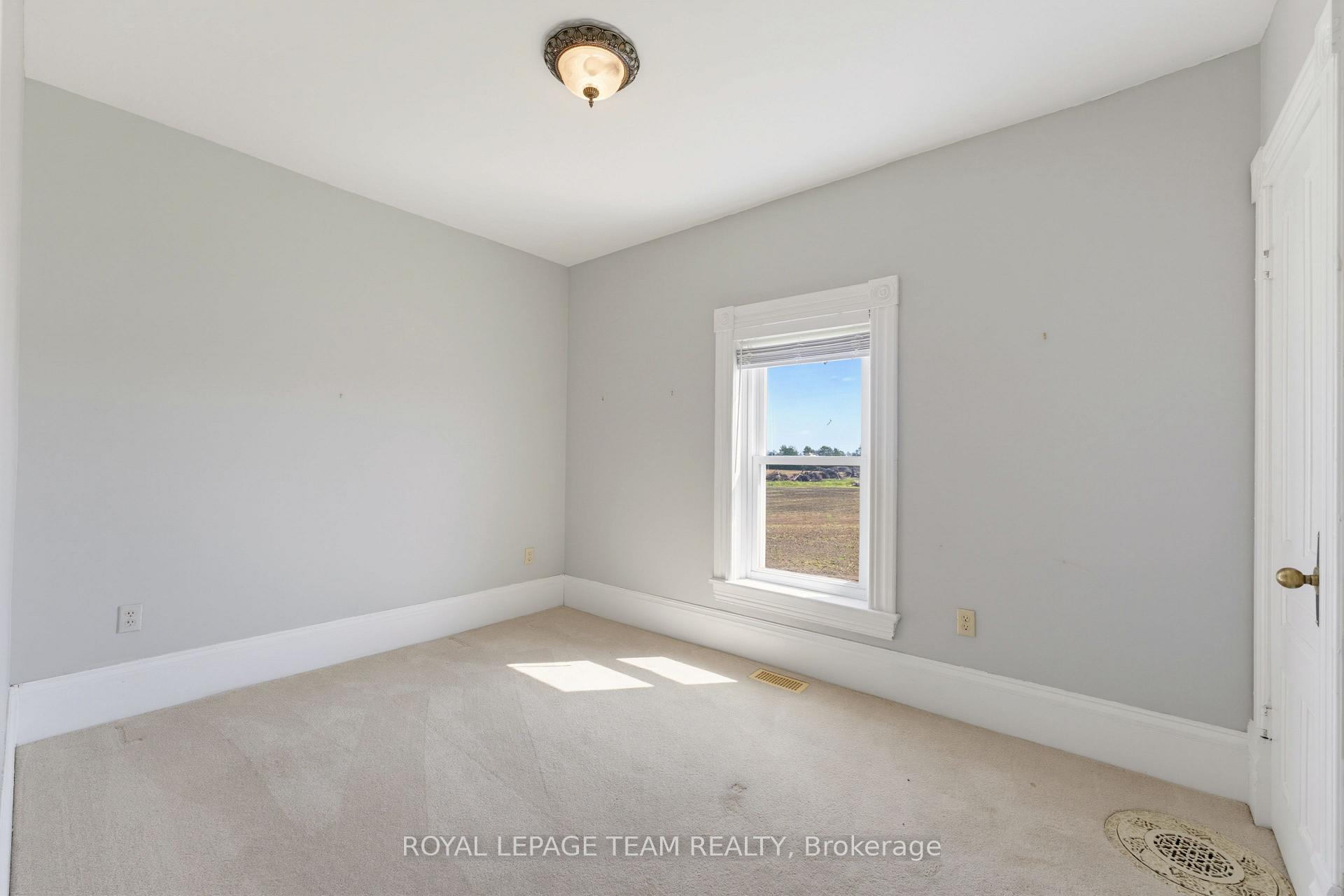 Photo 20 of 218 Groveton Road, Edwardsburgh/Cardinal, Edwardsburgh/Cardinal Twp — HOMEH